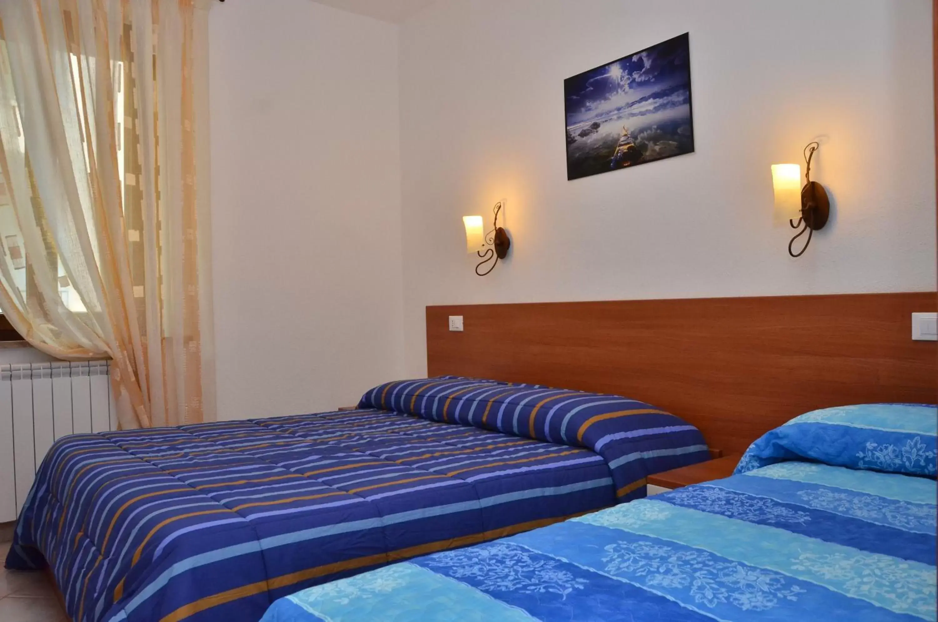 Bed in Domo - Guest-House Il Nespolo Fiorito