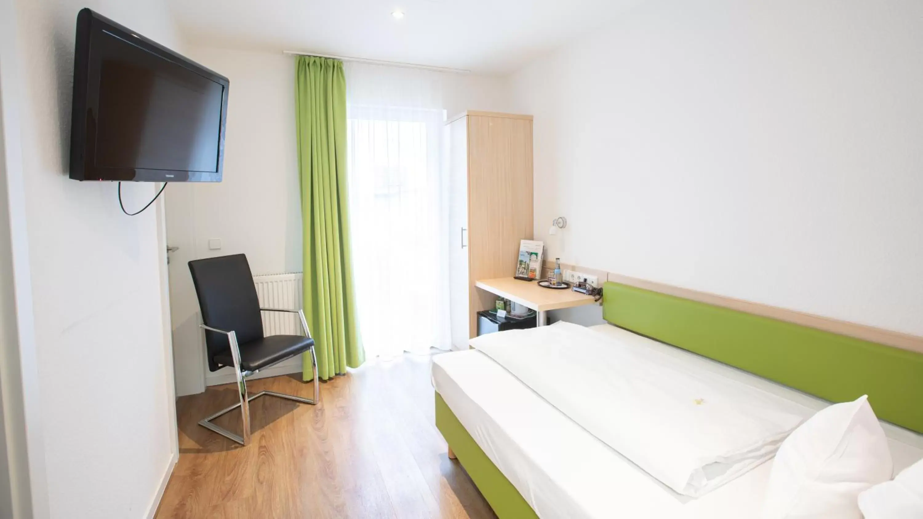 Bed in Hotel Astoria Bed in Hotel Astoria