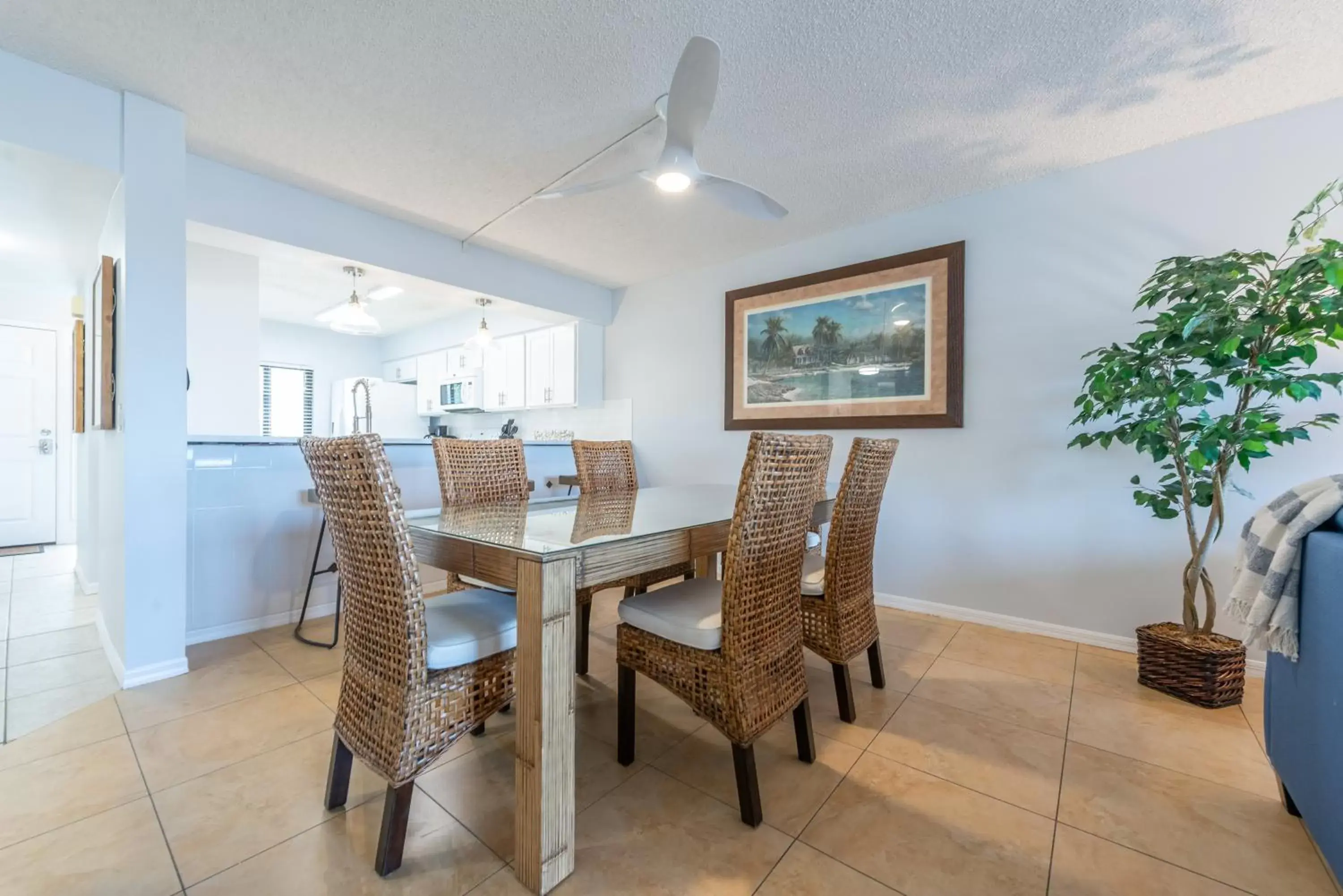 Dining Area in Sandcastles