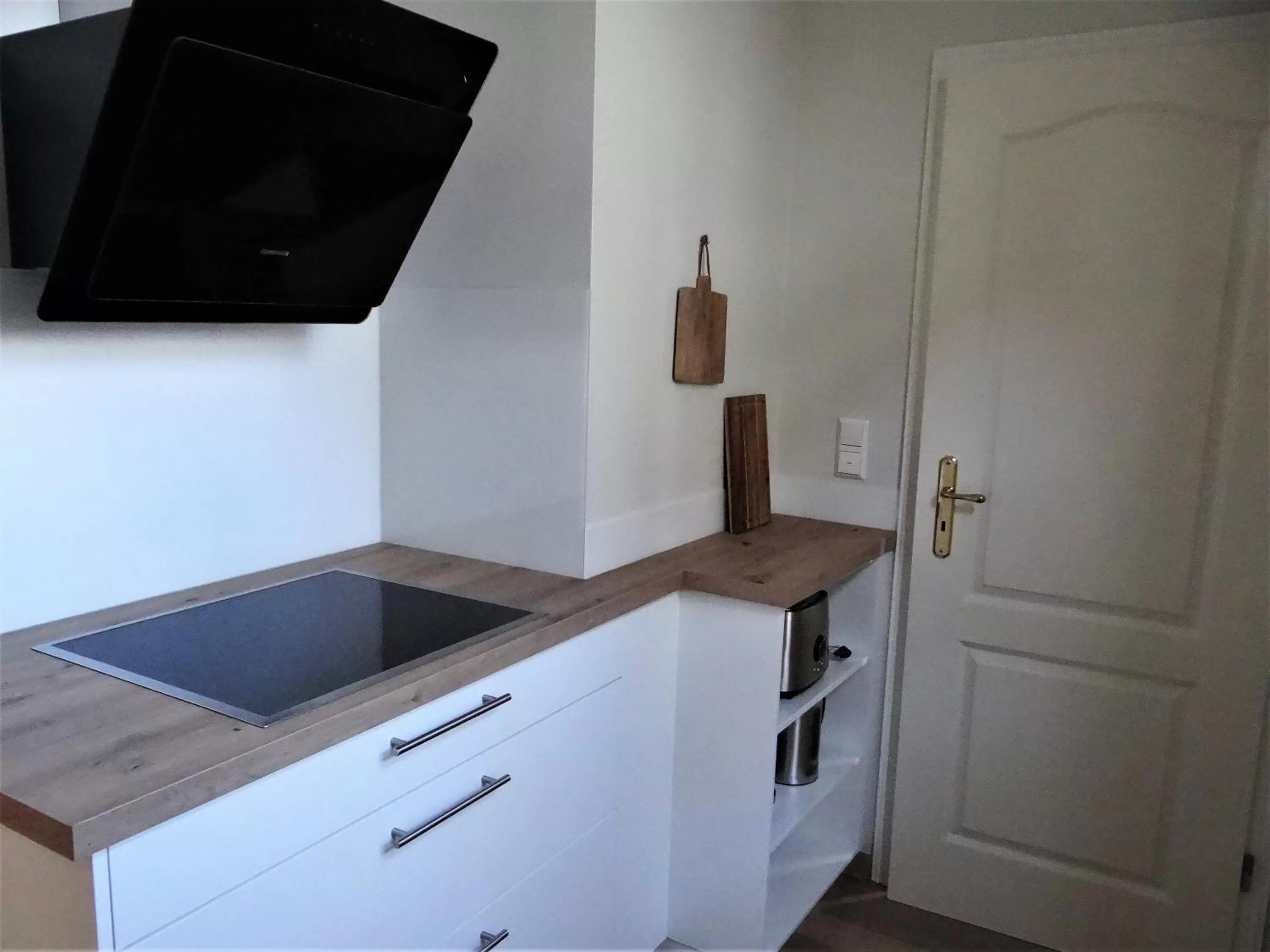 Kitchen or kitchenette in Höger's Hotel & Restaurant