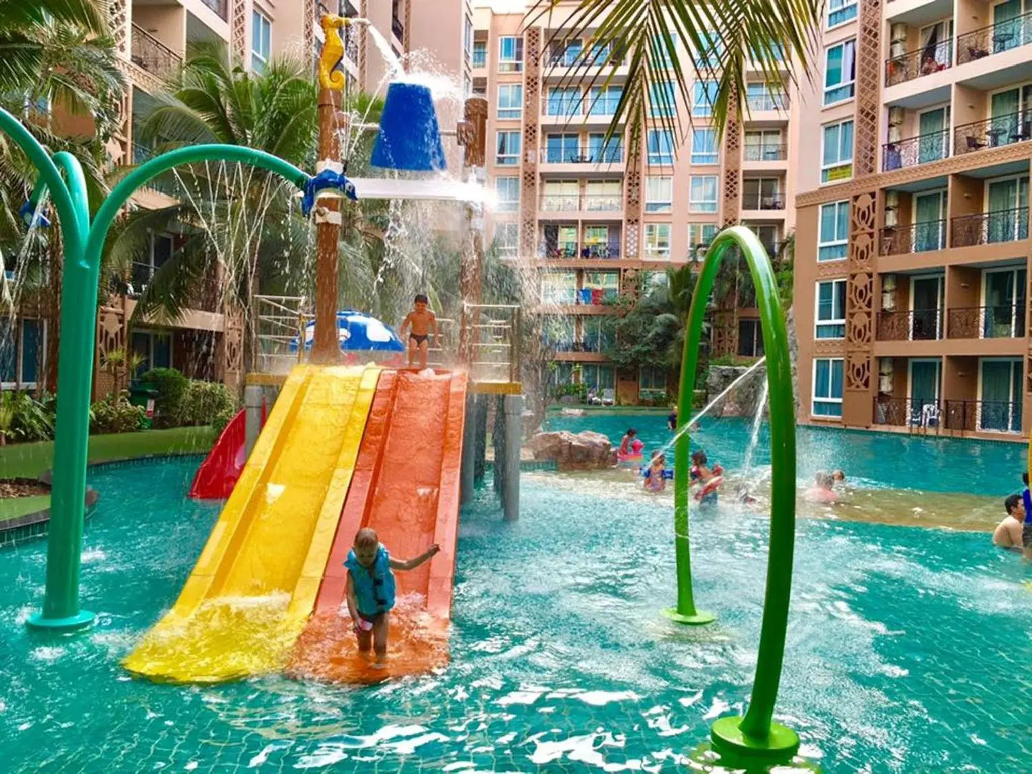 Area and facilities, Water Park in Atlantic Condo Resort Pattaya by Panisara