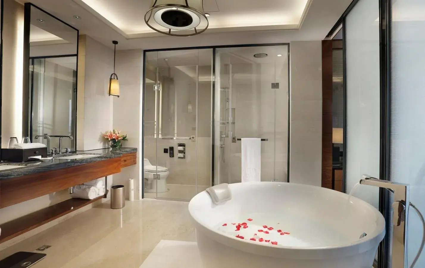 Bathroom in Kande International Hotel Dongguan