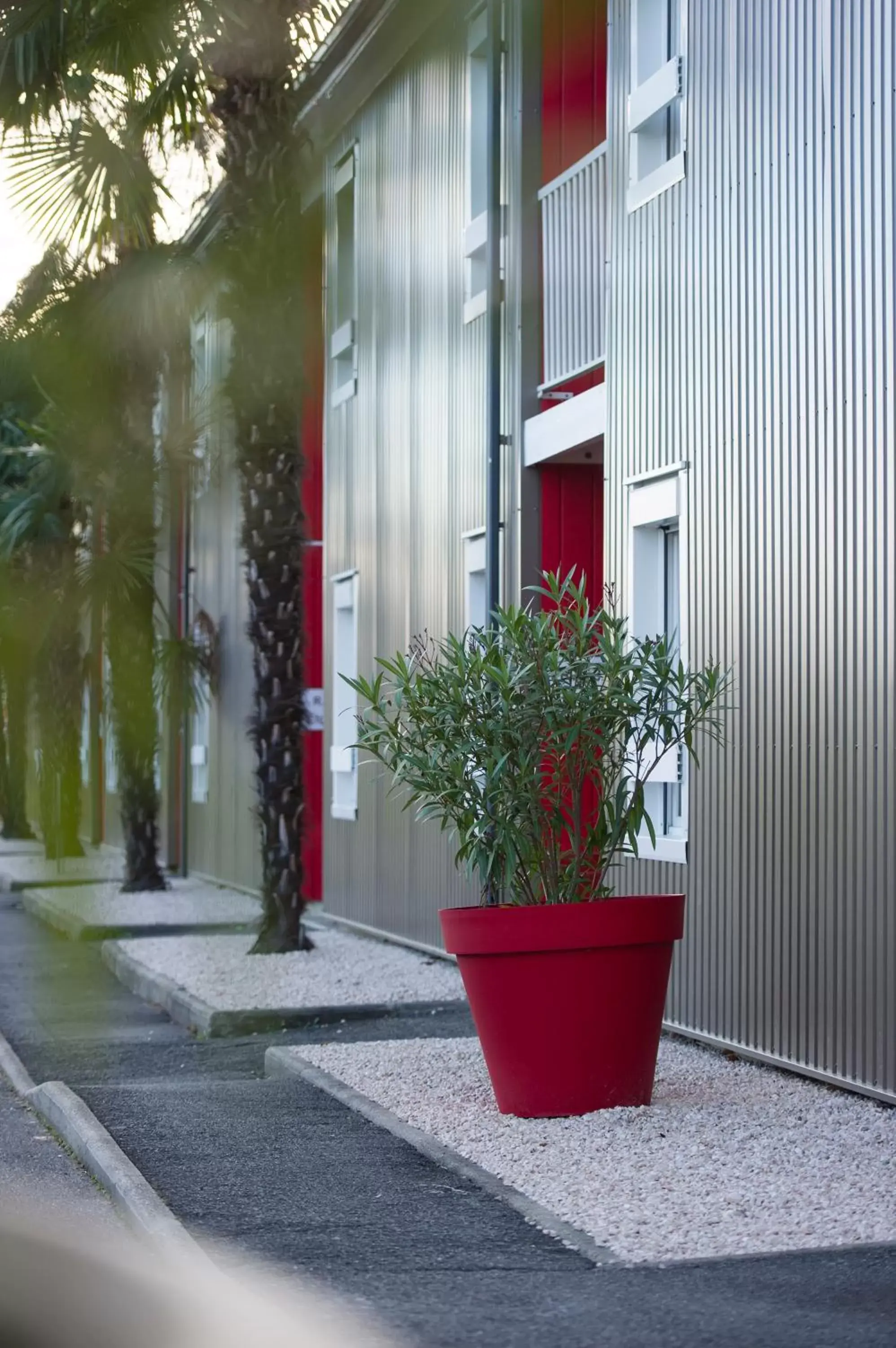 Facade/entrance in Fasthotel Pau