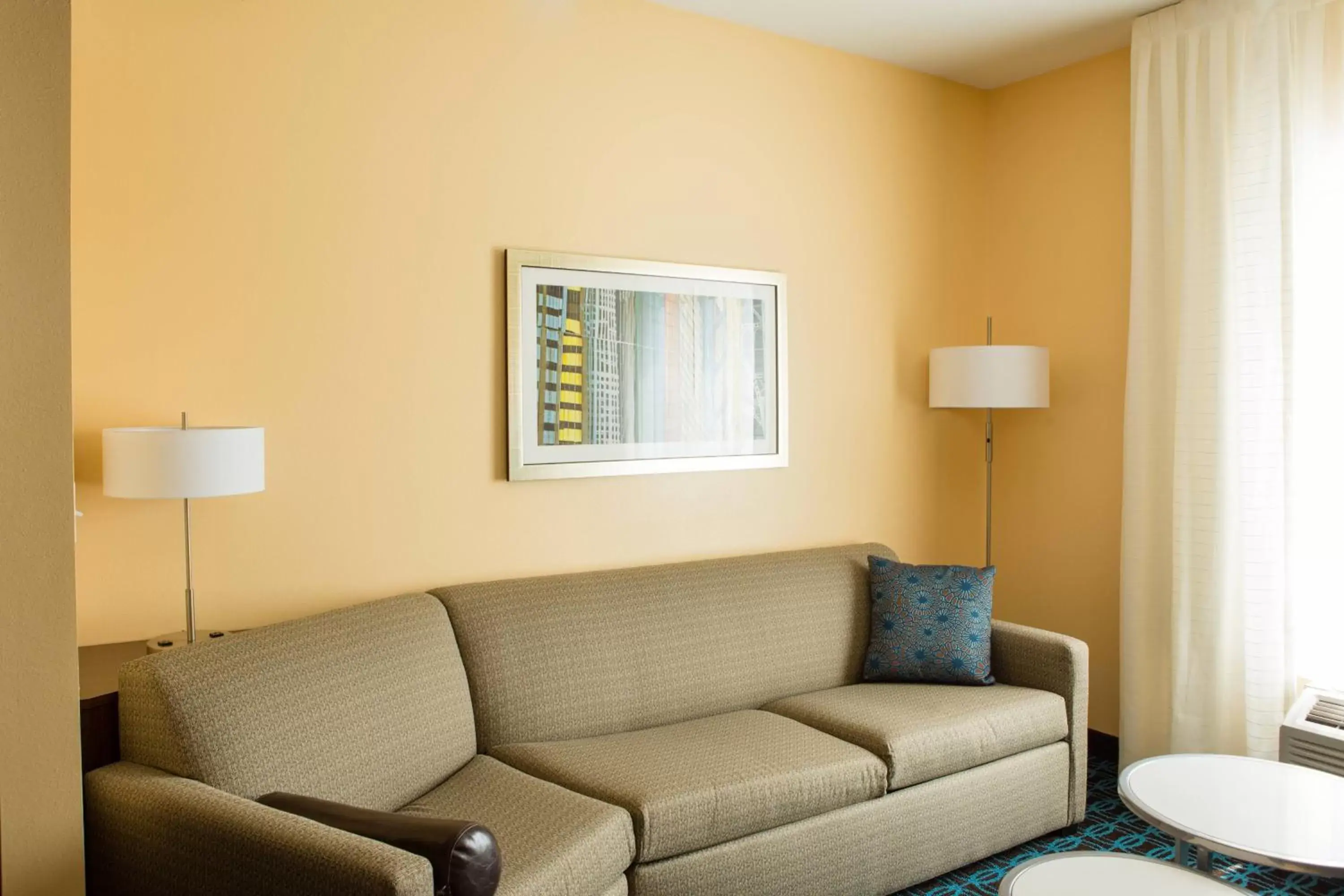 Photo of the whole room, Seating Area in Fairfield Inn & Suites by Marriott Sheridan