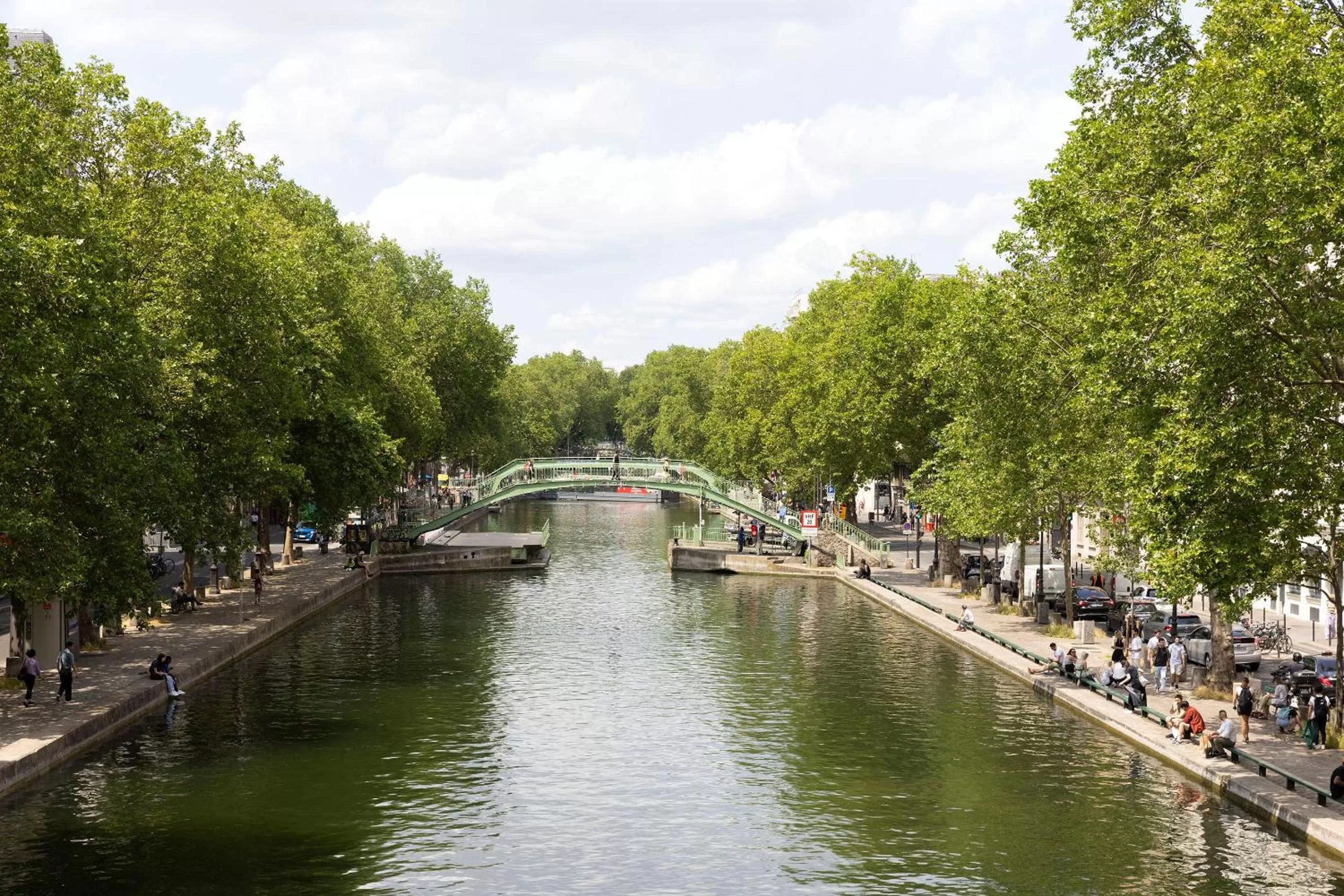 Nearby landmark in Hôtel Fabric
