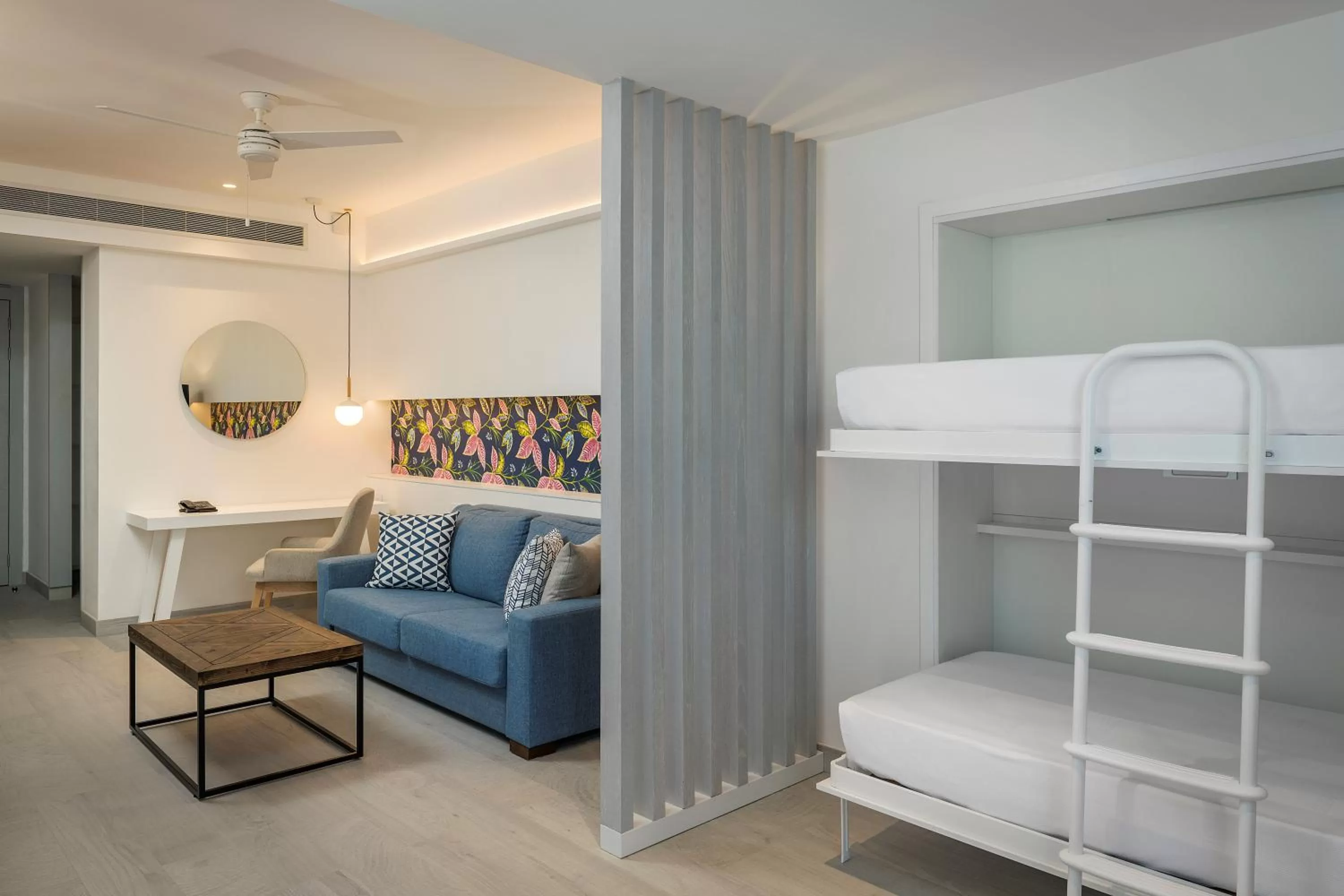 Bed in Catalonia Grand Costa Mujeres All Suites & Spa - All Inclusive