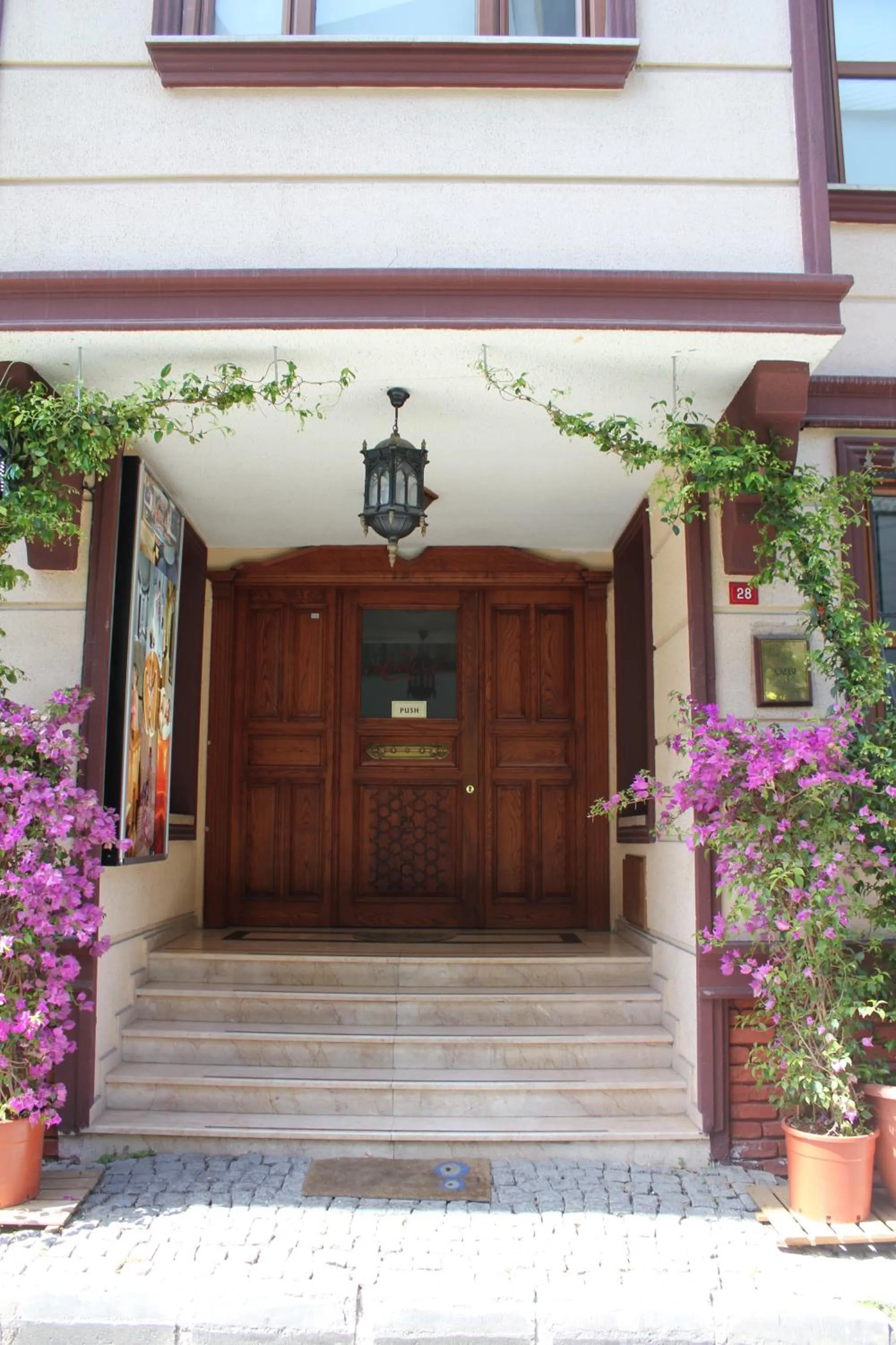 Facade/entrance in Aruna Boutique Hotel