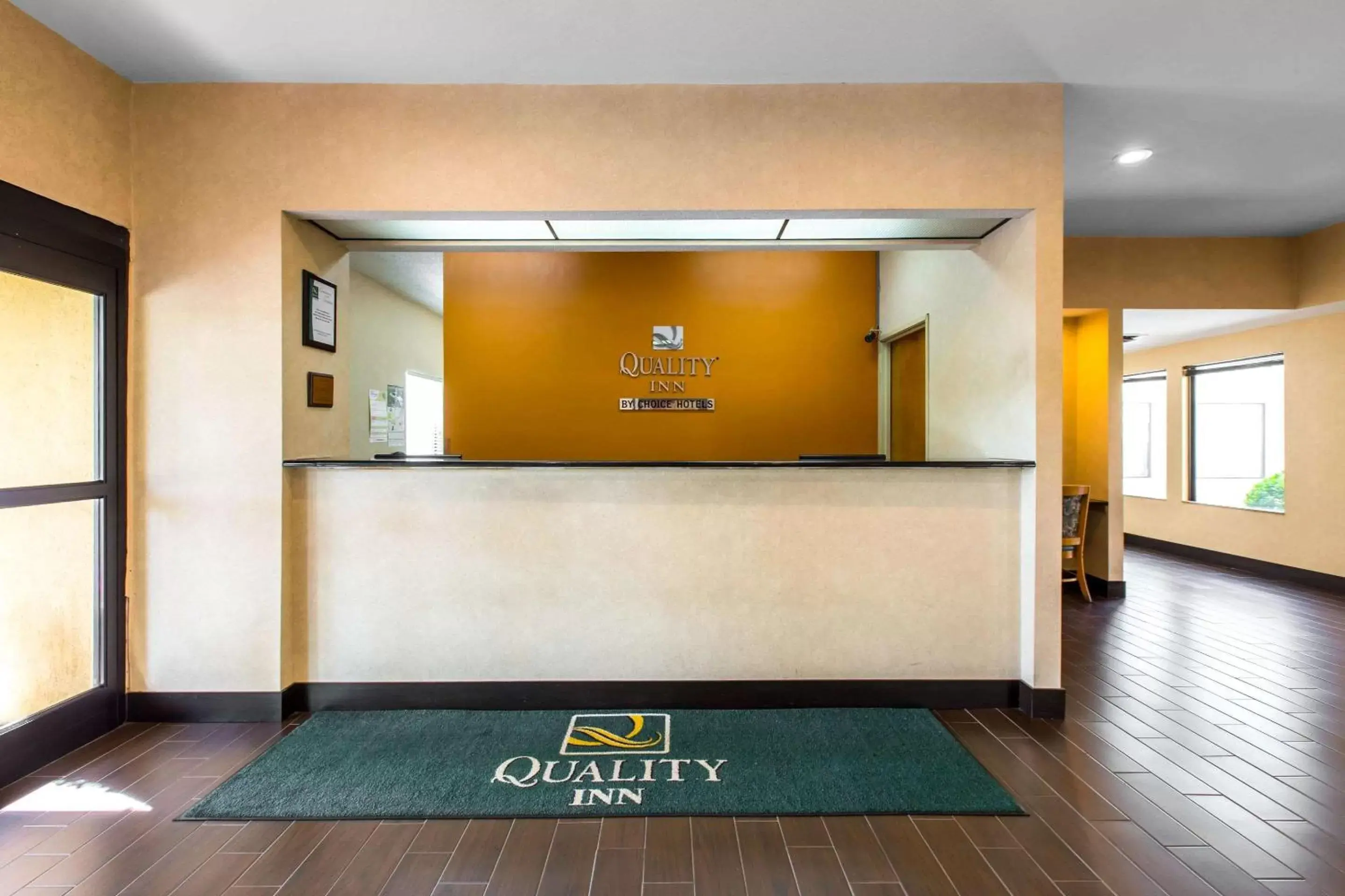 Lobby or reception, Lobby/Reception in Quality Inn West of Asheville