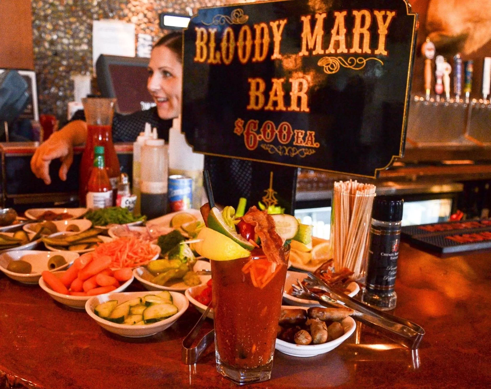 Hollander Hotel - Downtown St. Petersburg