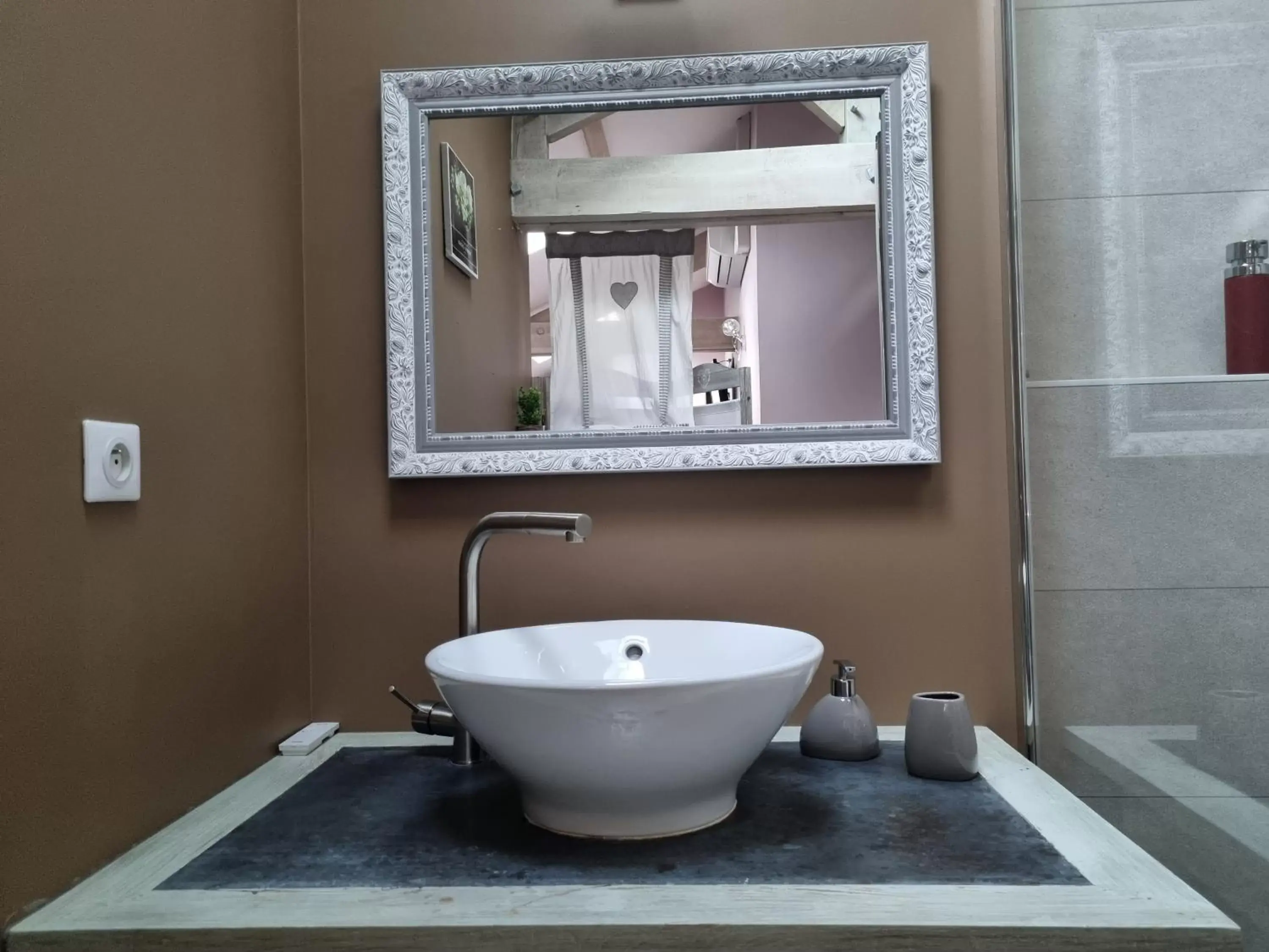 Bathroom in La Maison de Vénus