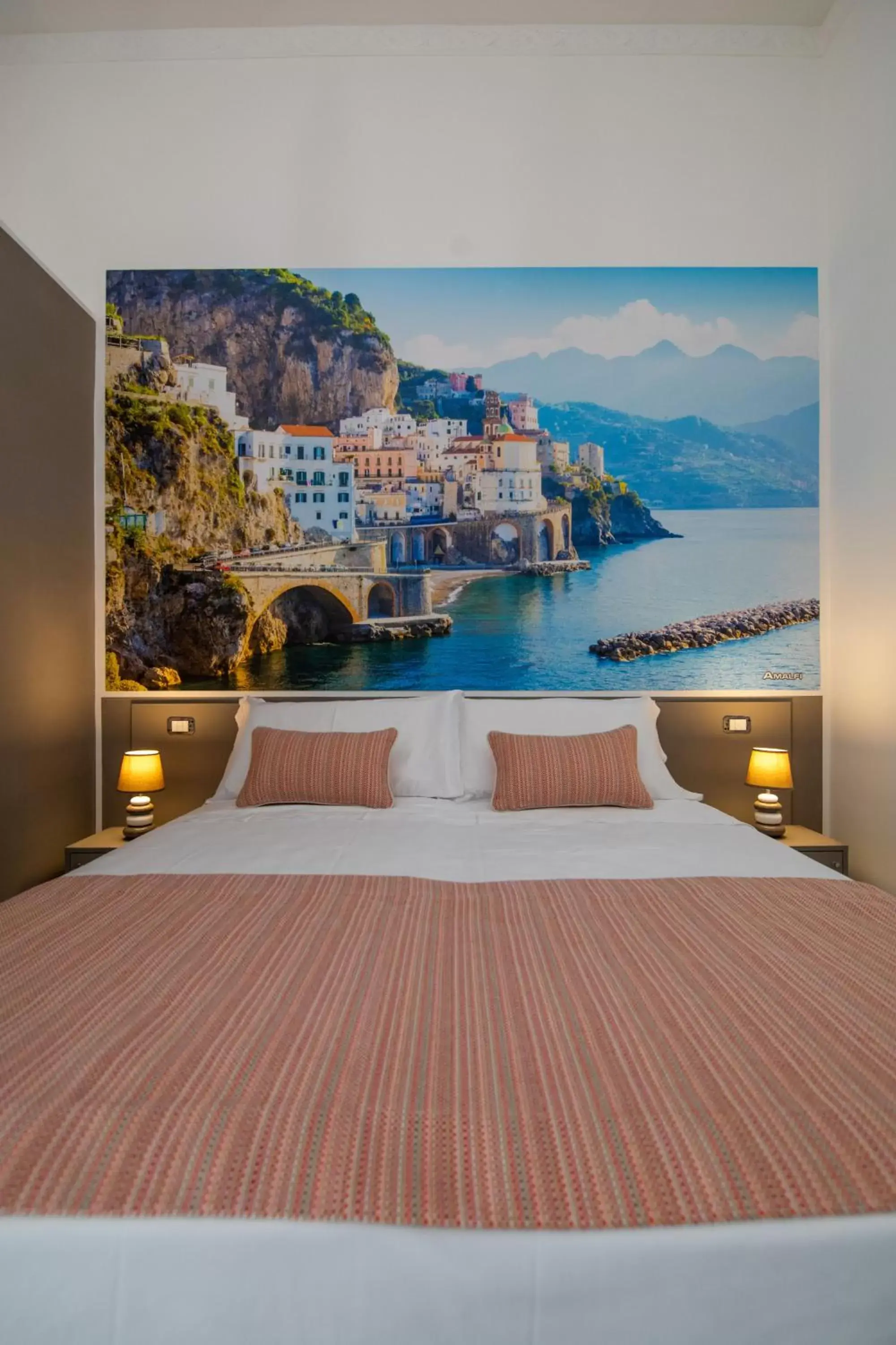 Photo of the whole room, Bed in Palazzo Caracciolo del Sole Photo of the whole room, Bed in Palazzo Caracciolo del Sole