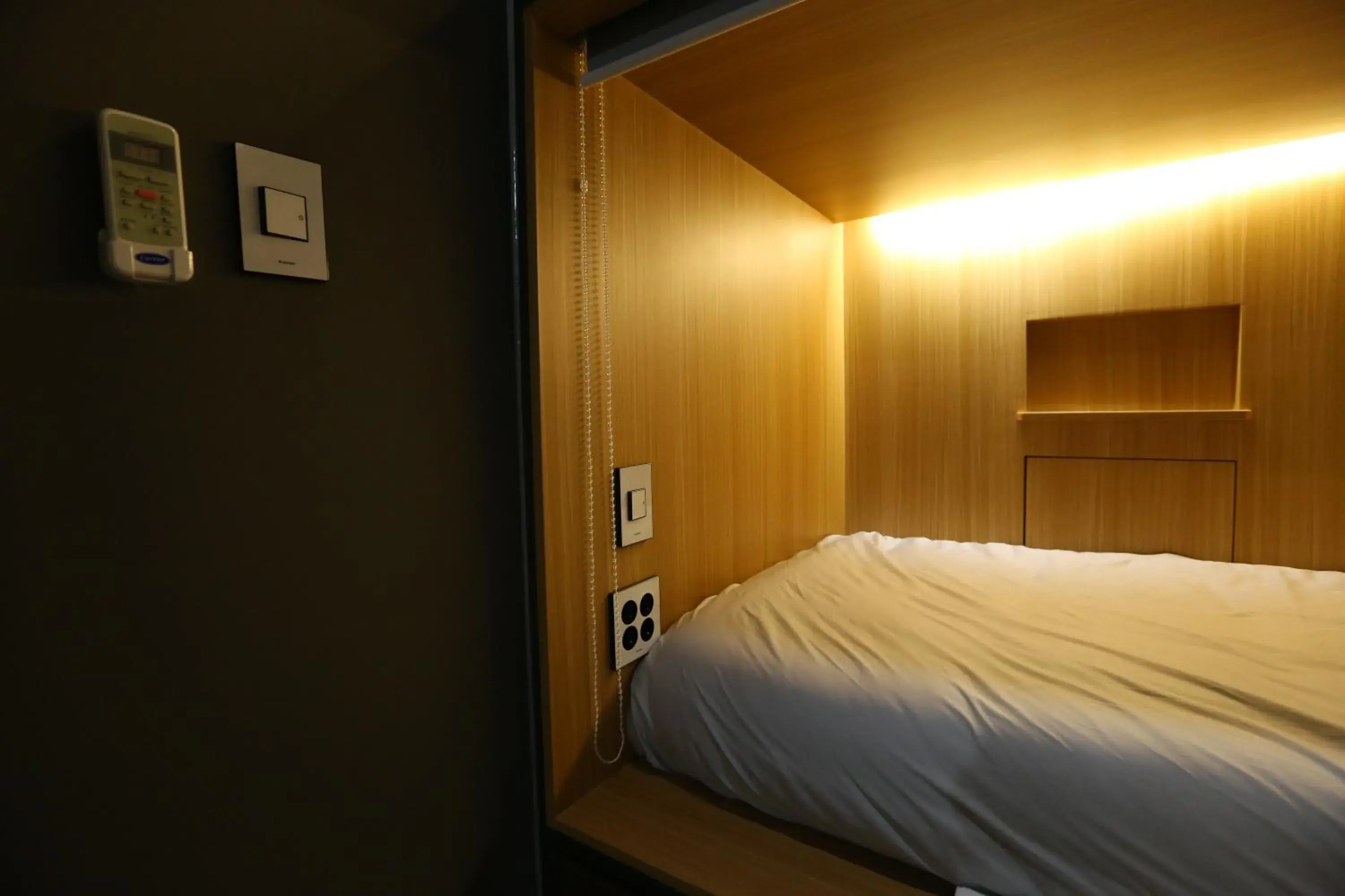 Bed in 6-Bed Female Dormitory Room in Philstay Myeongdong Boutique - Women Only