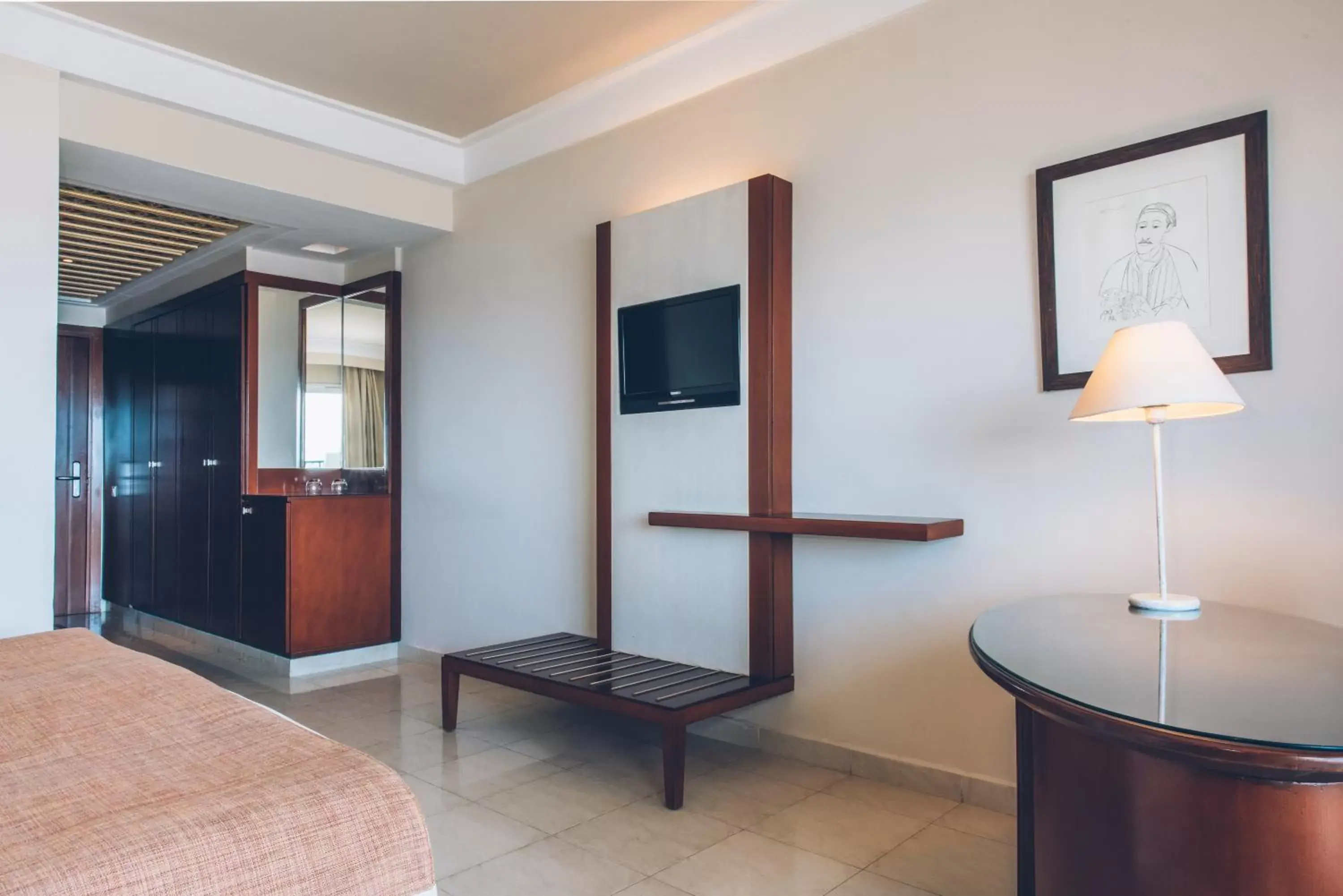 Photo of the whole room, Bed in Iberostar Selection Royal El Mansour Photo of the whole room, Bed in Iberostar Selection Royal El Mansour