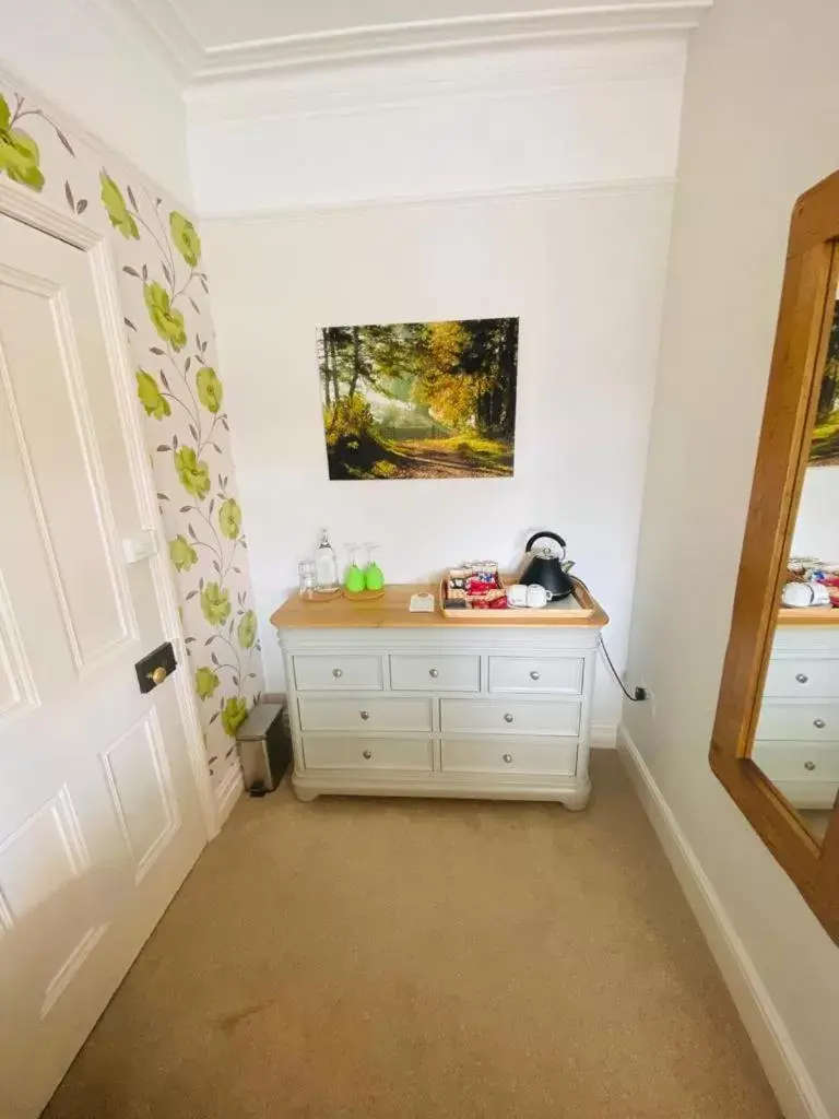 Kitchen/Kitchenette in NORTHRISE RETREAT