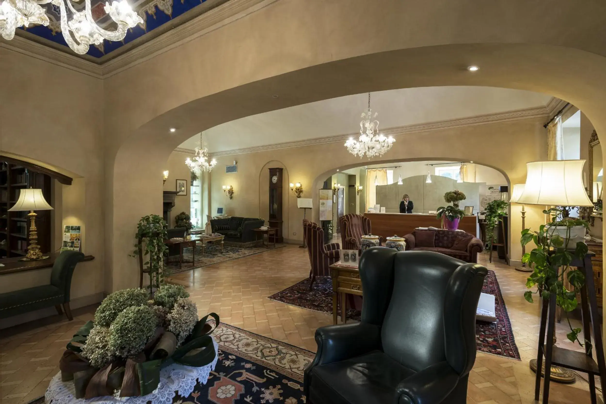 Lounge or bar, Lobby/Reception in Posta Donini-Historic Hotel