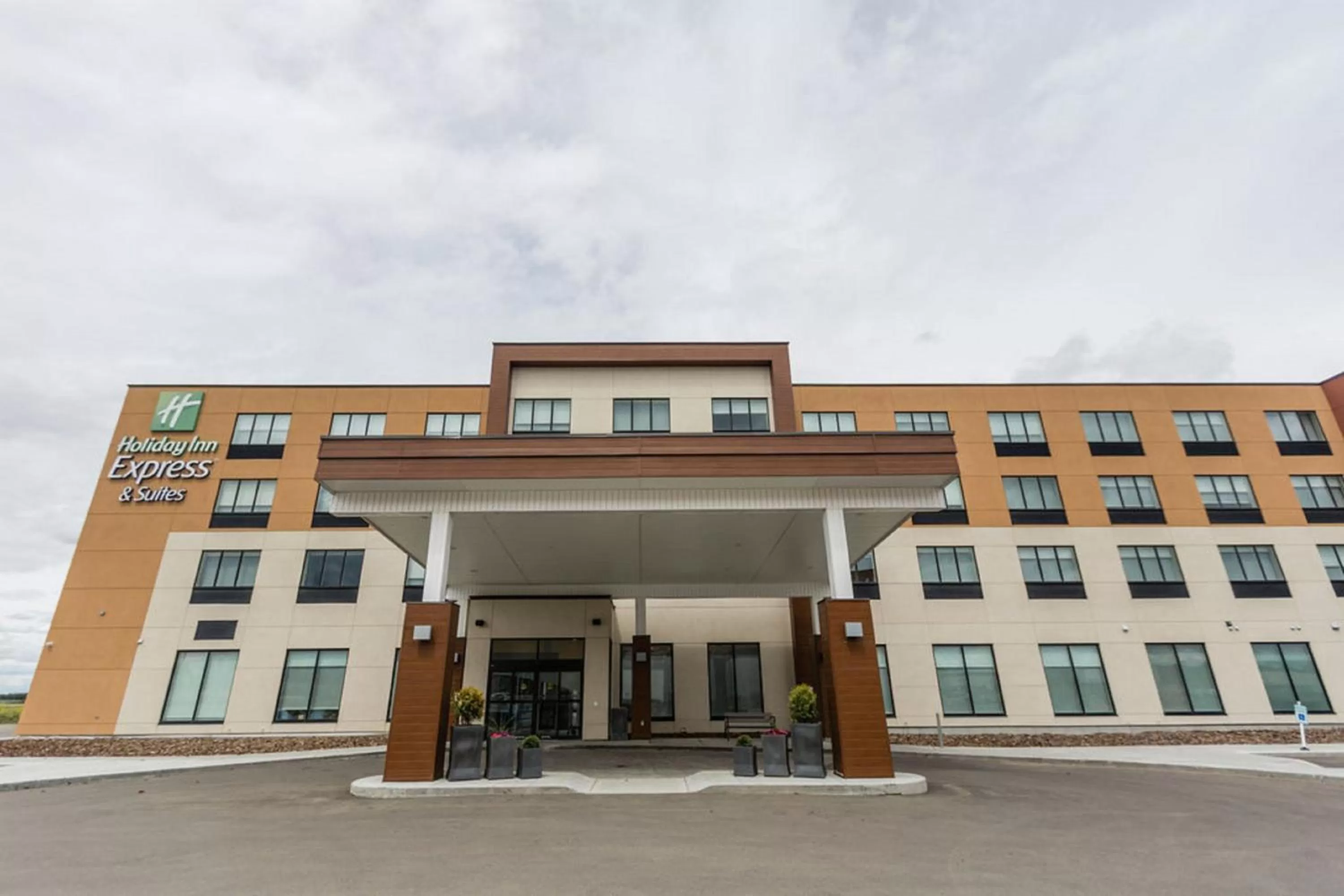 Property building in Holiday Inn Express & Suites Edmonton N - St Albert by IHG