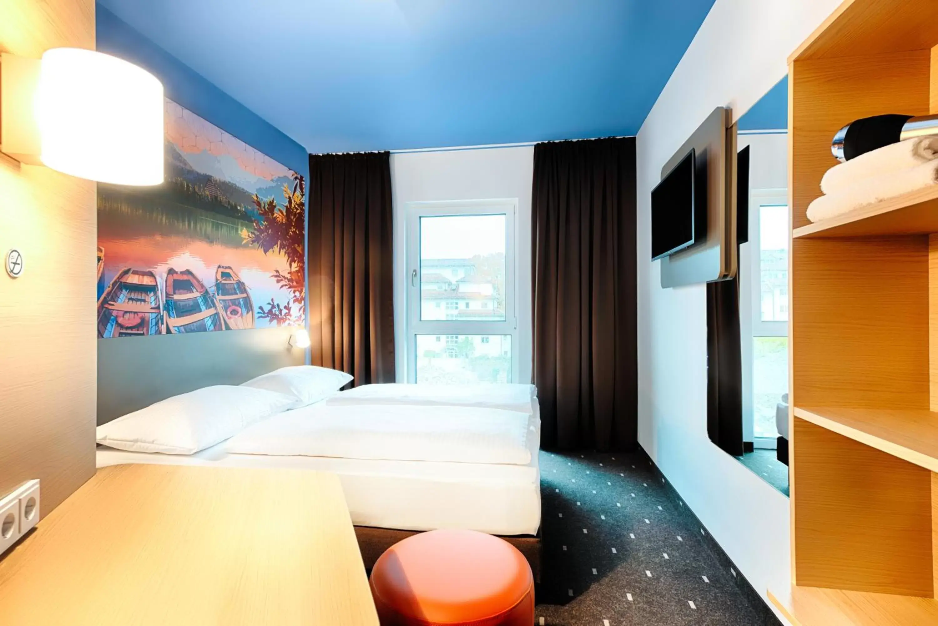 Photo of the whole room in B&B Hotel Kempten