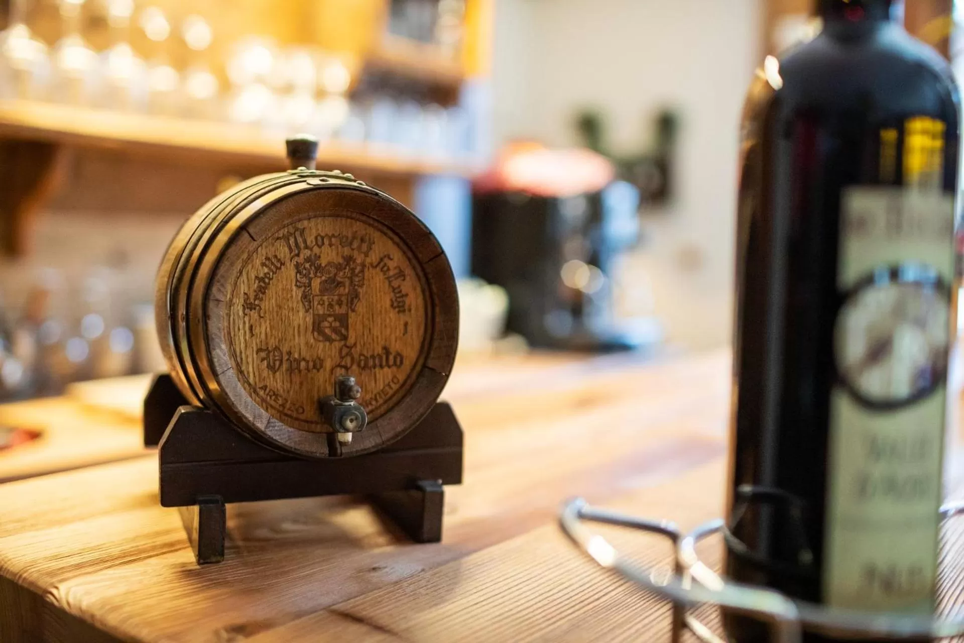 Decorative detail in Hotel Elena