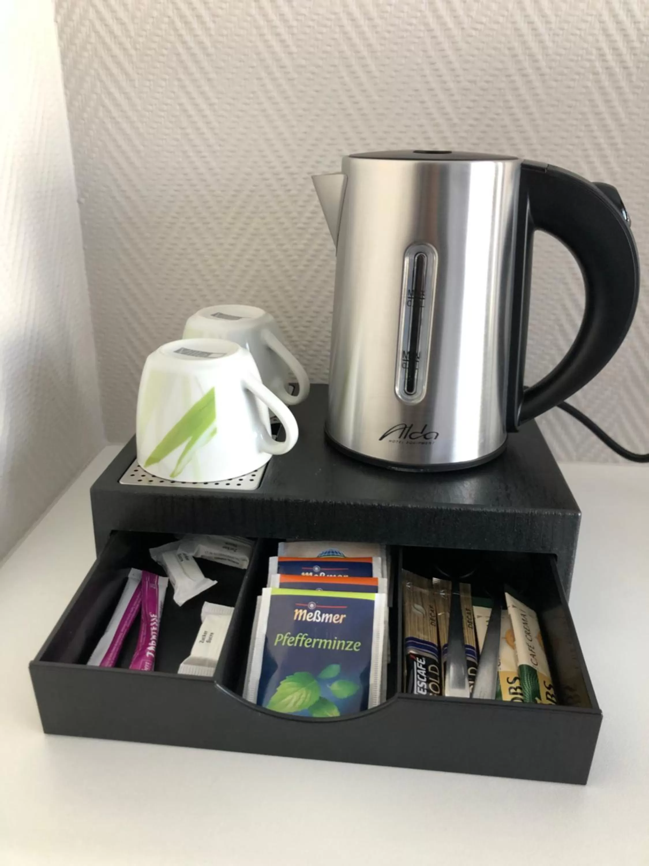 Coffee/tea facilities in Haus Marquet