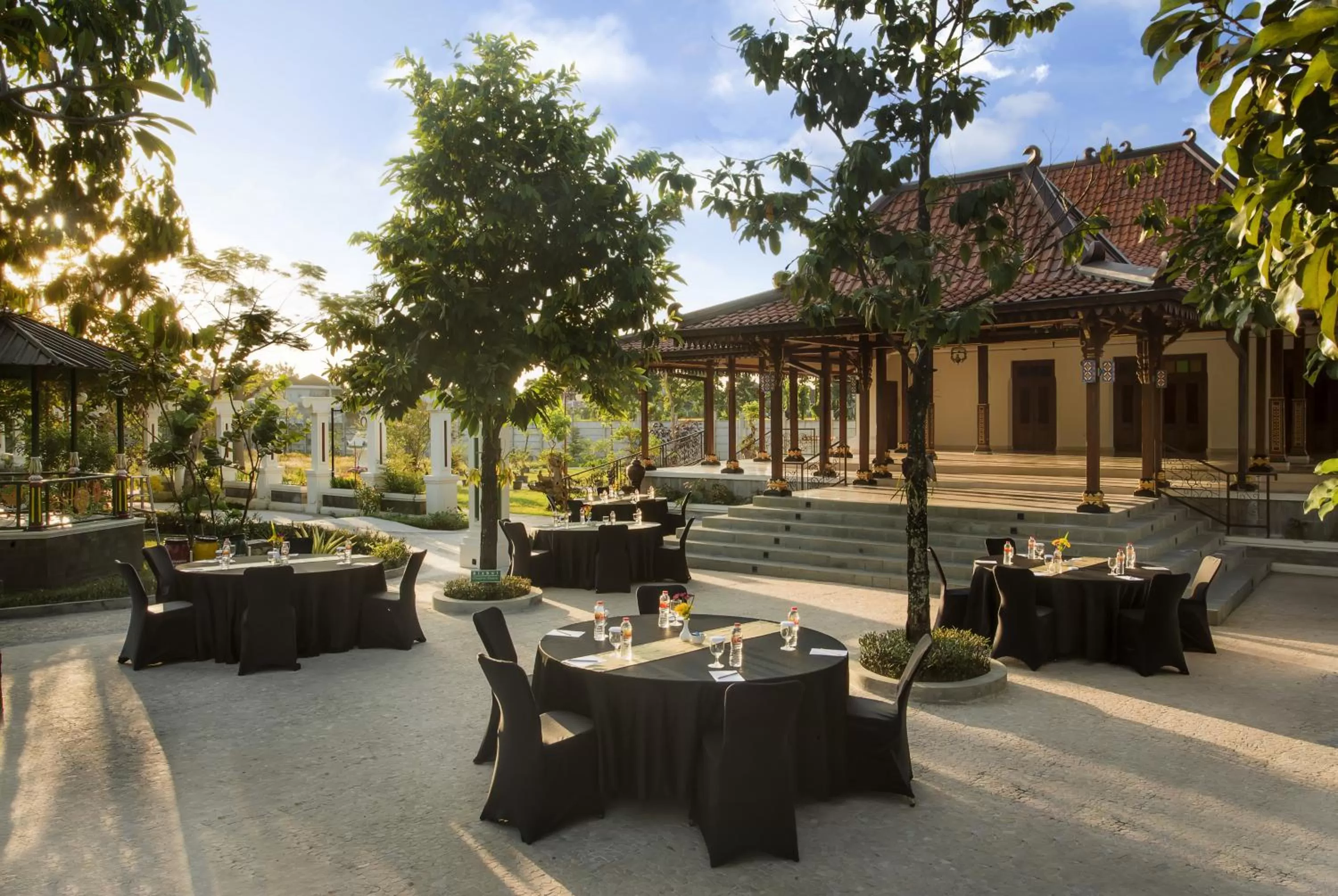 Banquet/Function facilities in Grand Rohan Jogja