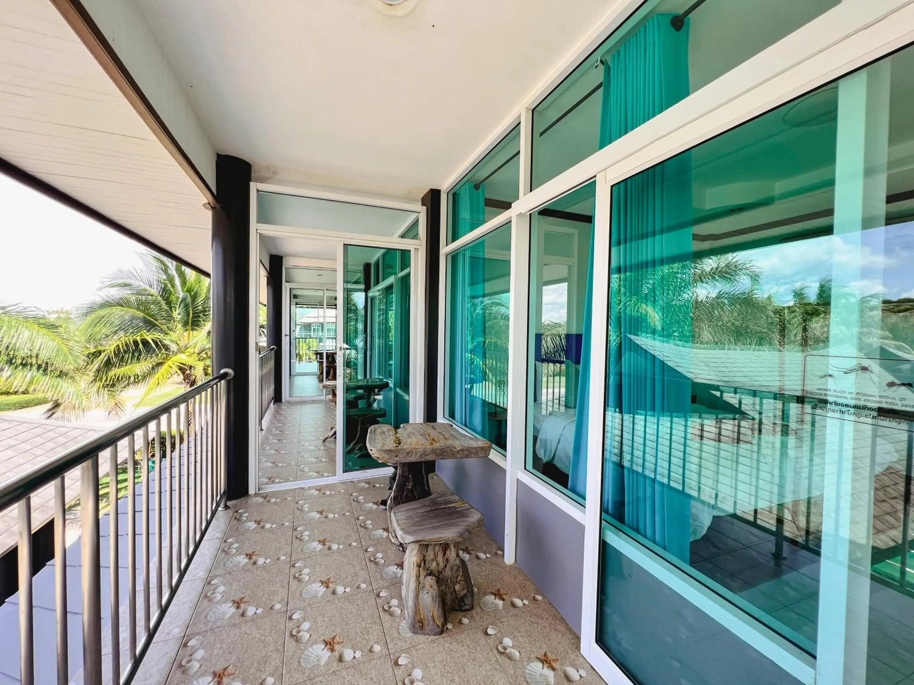 Balcony/Terrace in Baan Faa Talay Chan