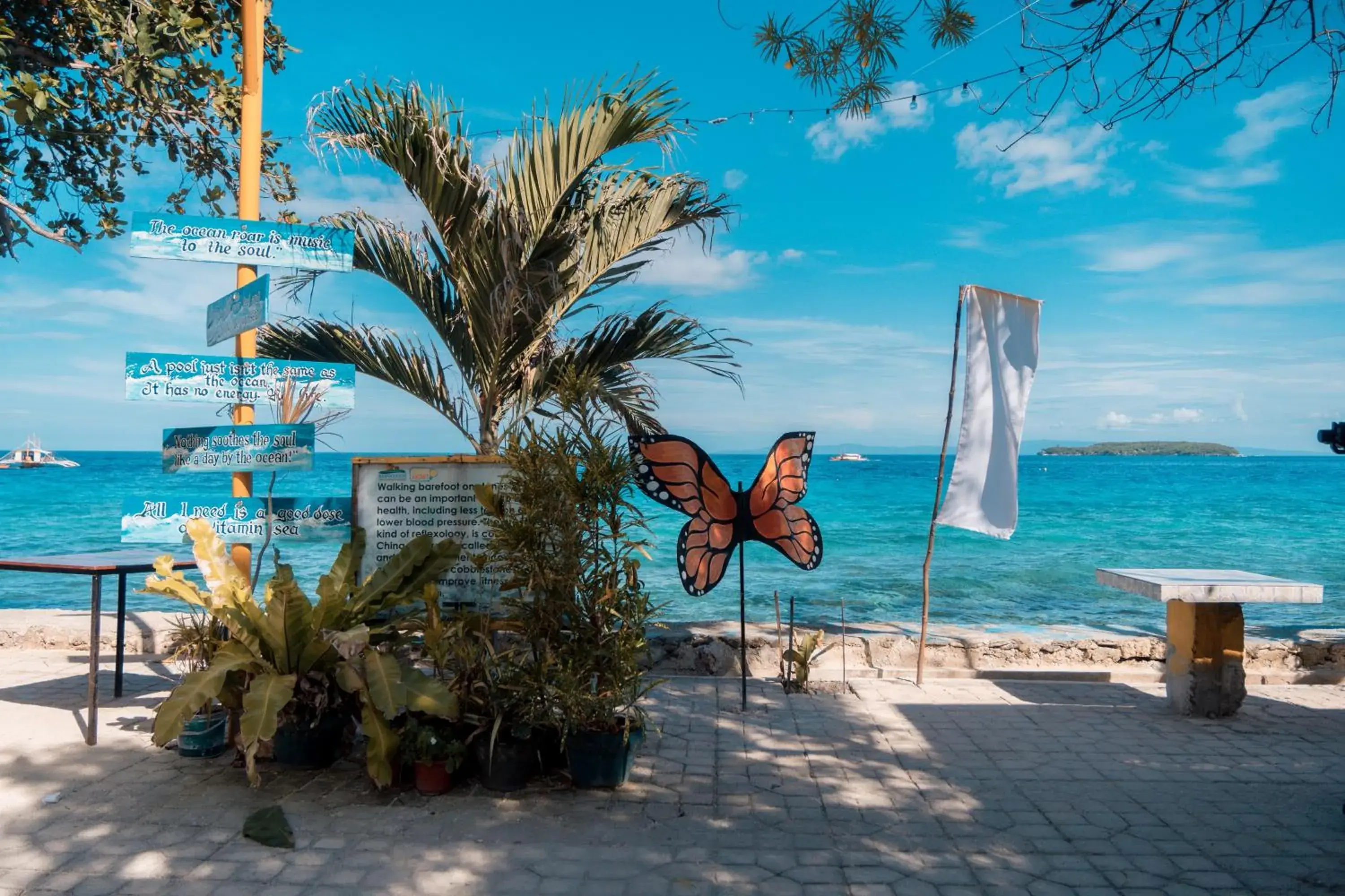 Sea view in Island Front - Bangcogon Resort and Restaurant