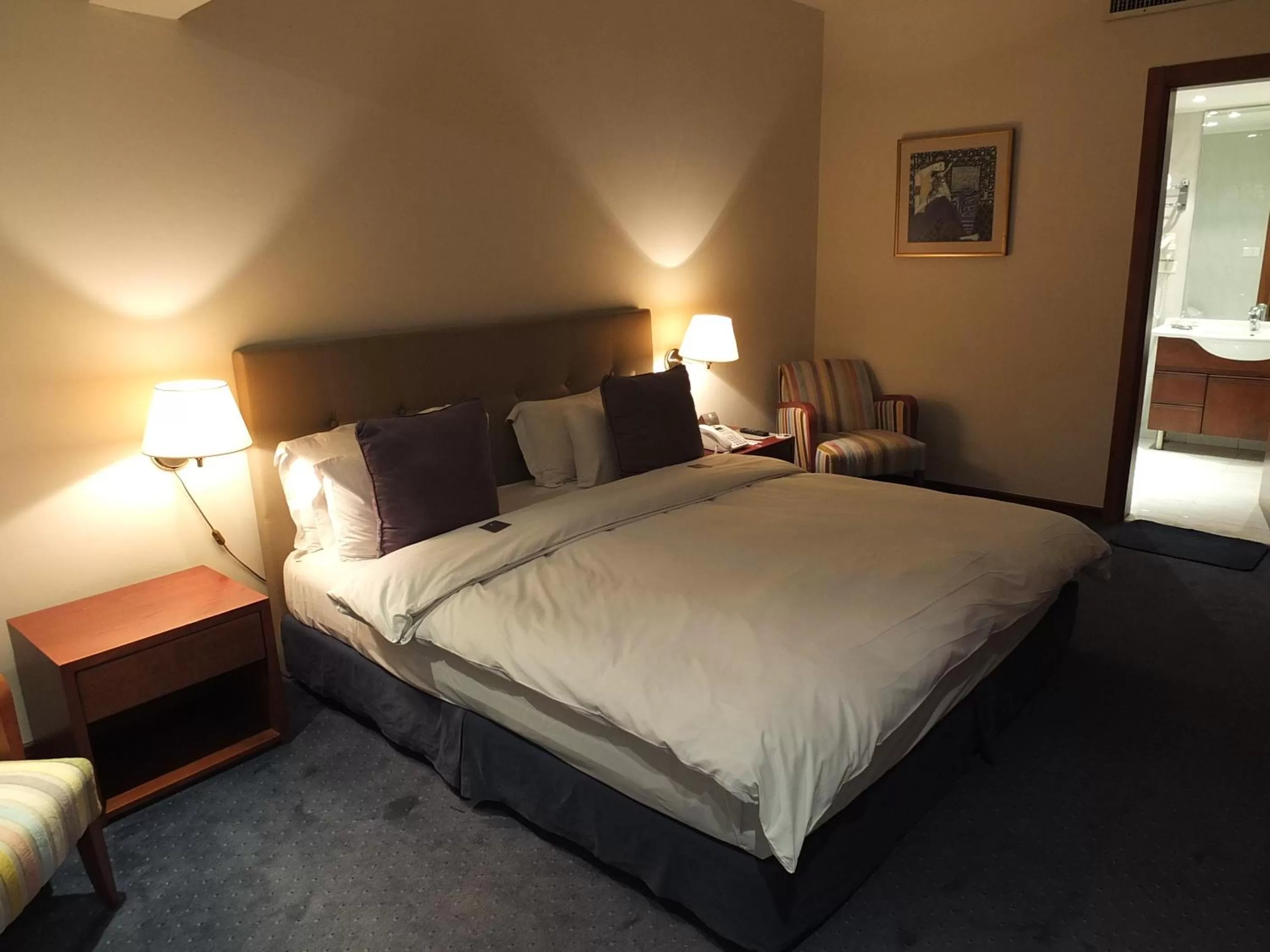 Bed in Plaza Hotel Beirut