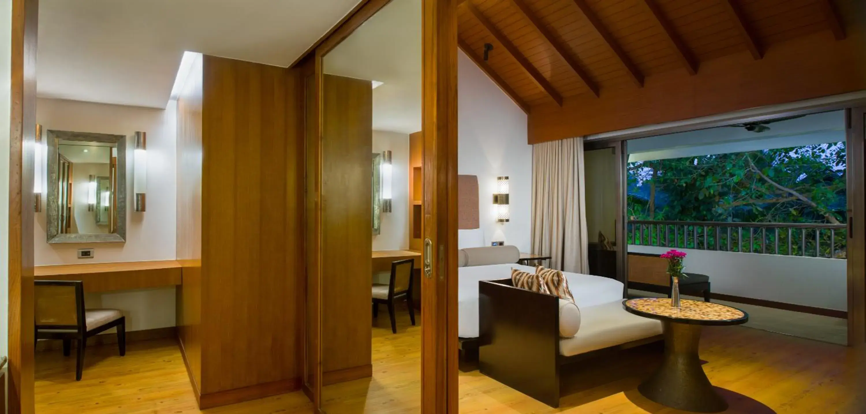 Bedroom in Alila Diwa Goa - A Hyatt Brand