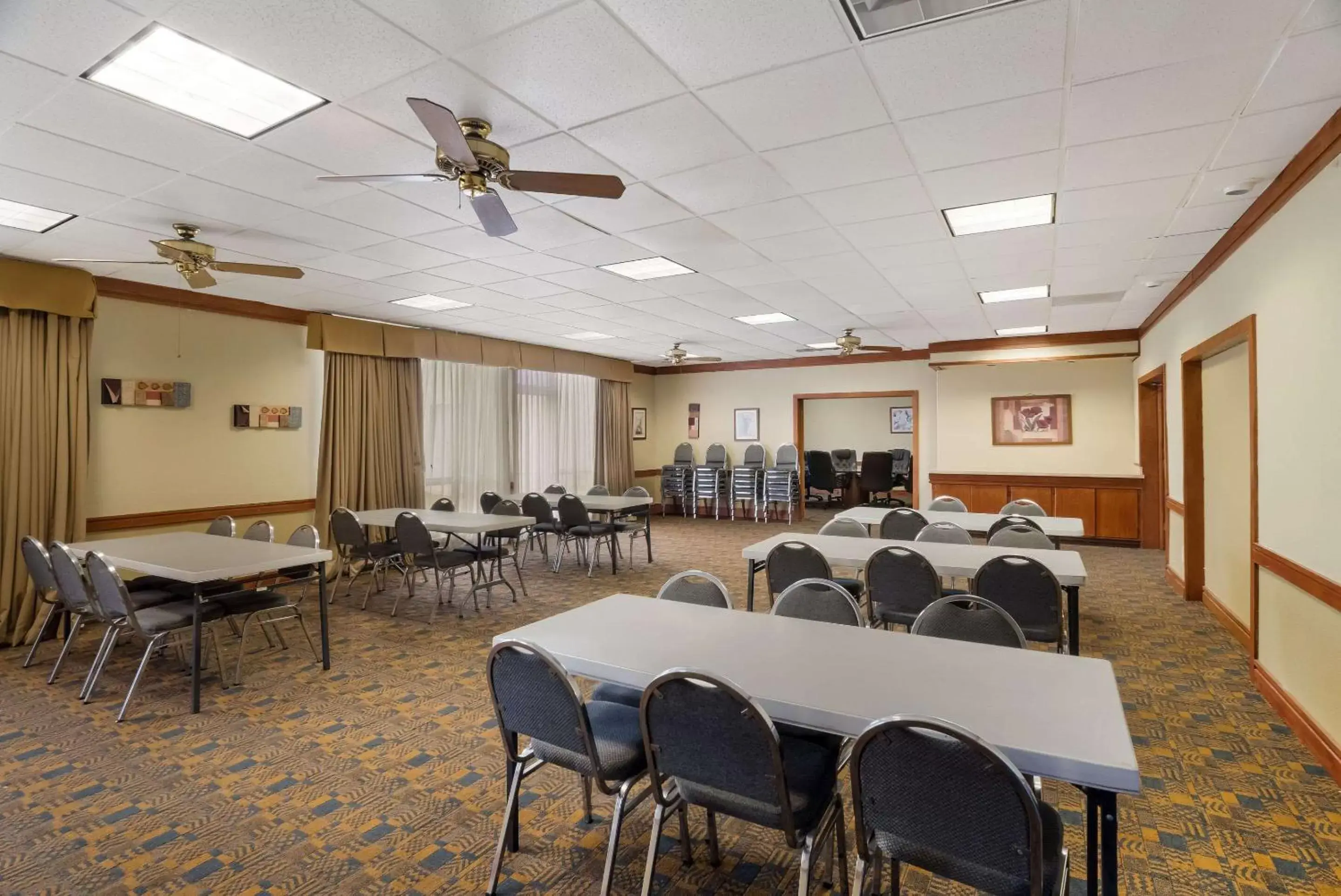 Meeting/conference room in Quality Inn