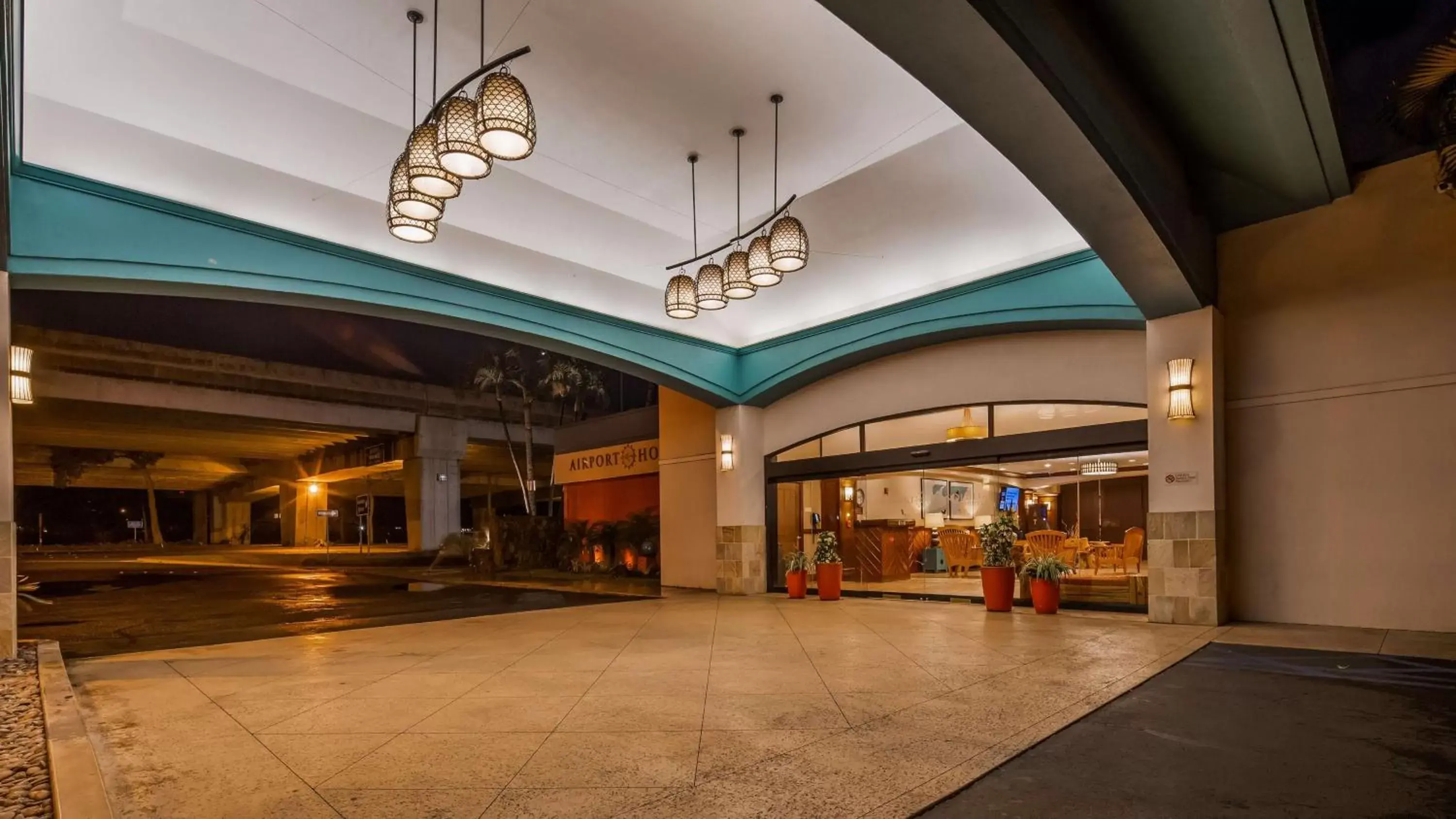 Lobby or reception in Airport Honolulu Hotel