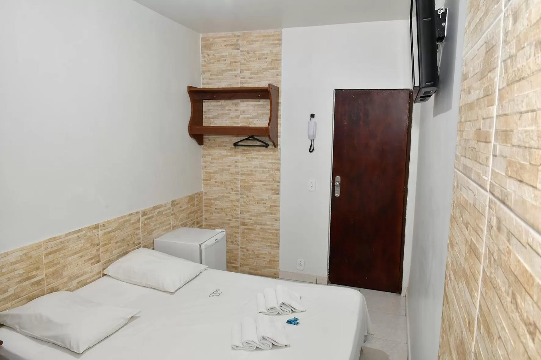 Photo of the whole room, Bed in Hotel Rio Claro