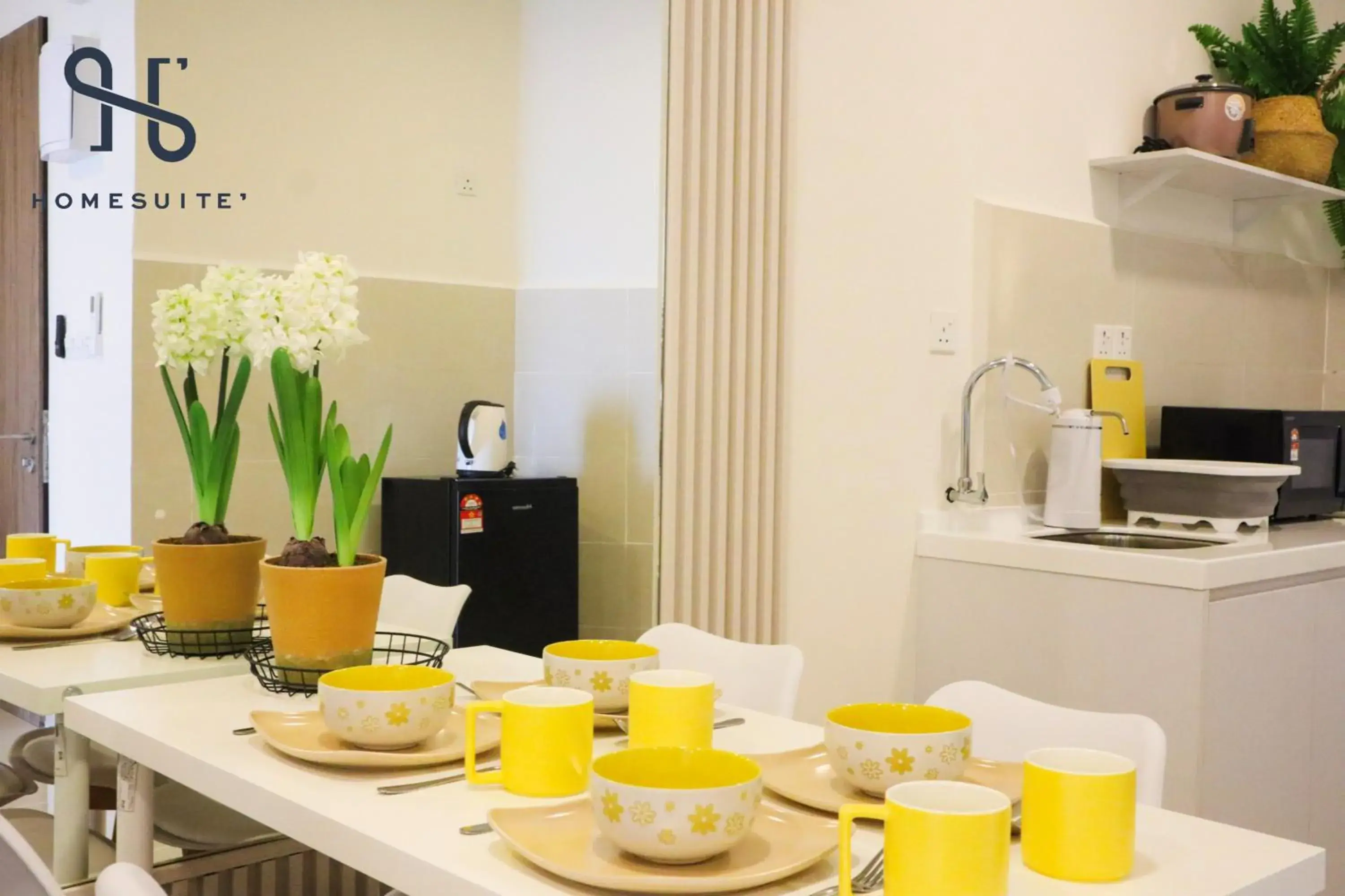 Kitchen or kitchenette, Kitchen/Kitchenette in Homesuite' Home @ The Shore Kota Kinabalu