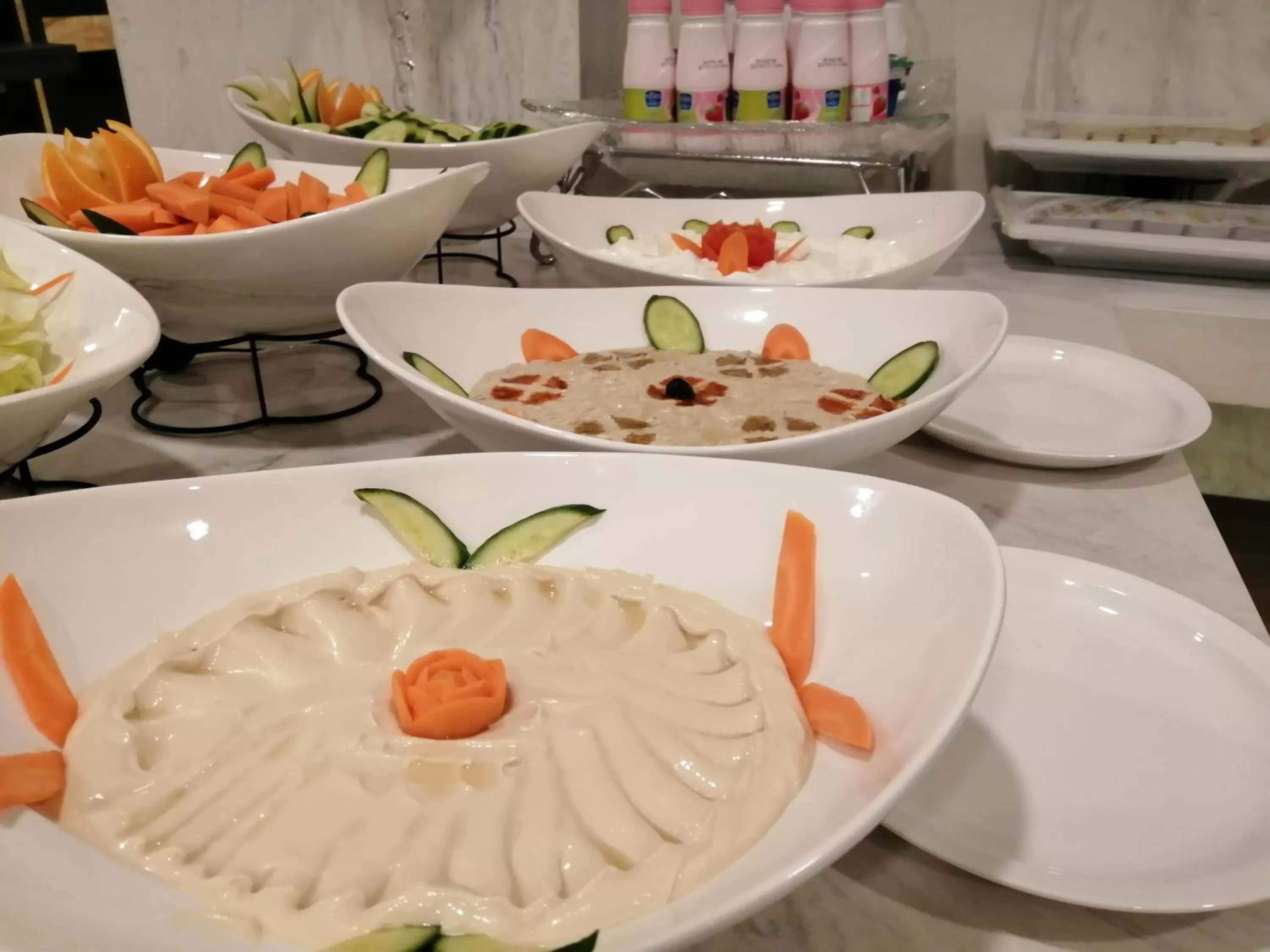 Restaurant/places to eat in Aquila Hotel Jeddah Al Hamra