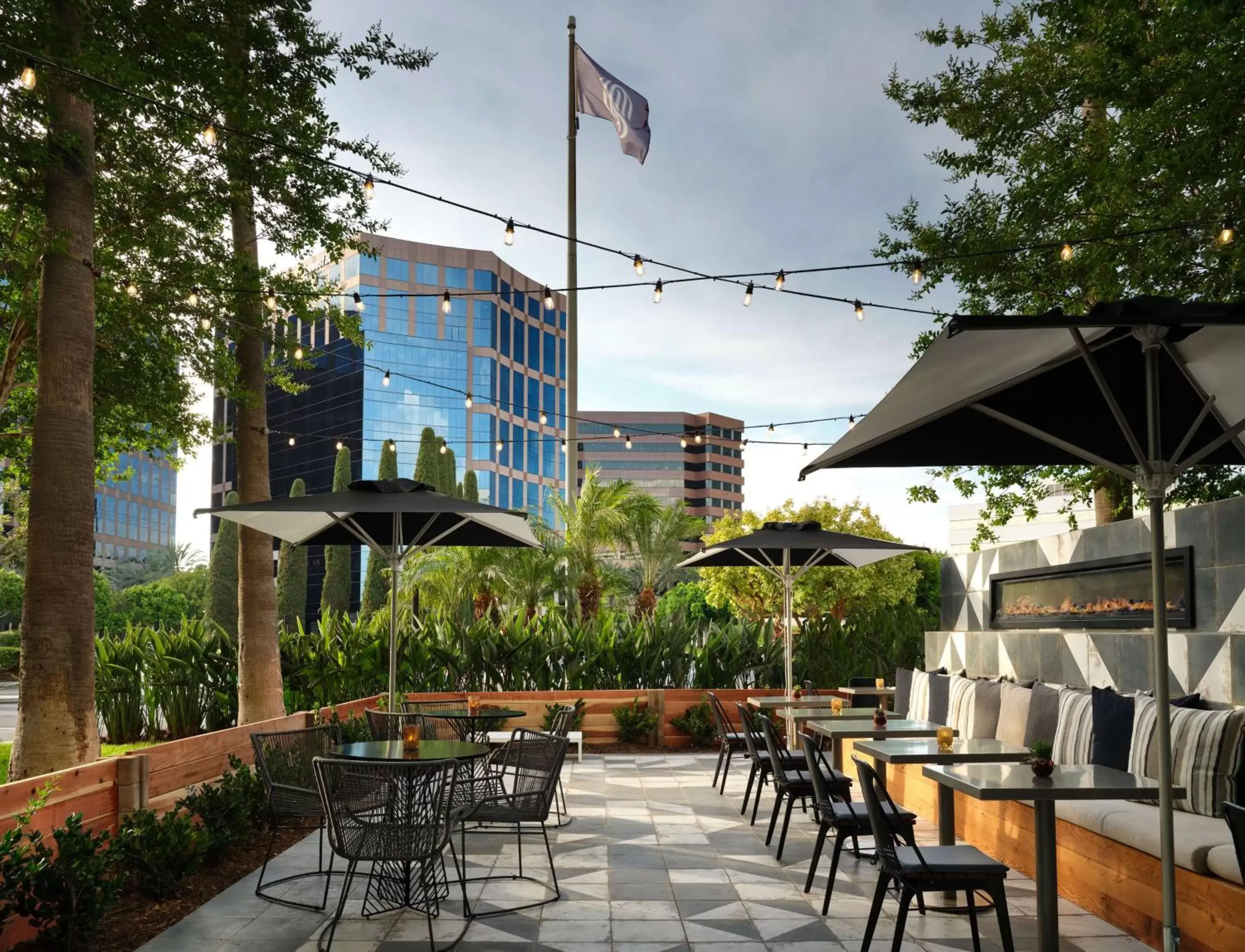 Property building in Sonesta Irvine John Wayne Airport Property building in Sonesta Irvine John Wayne Airport