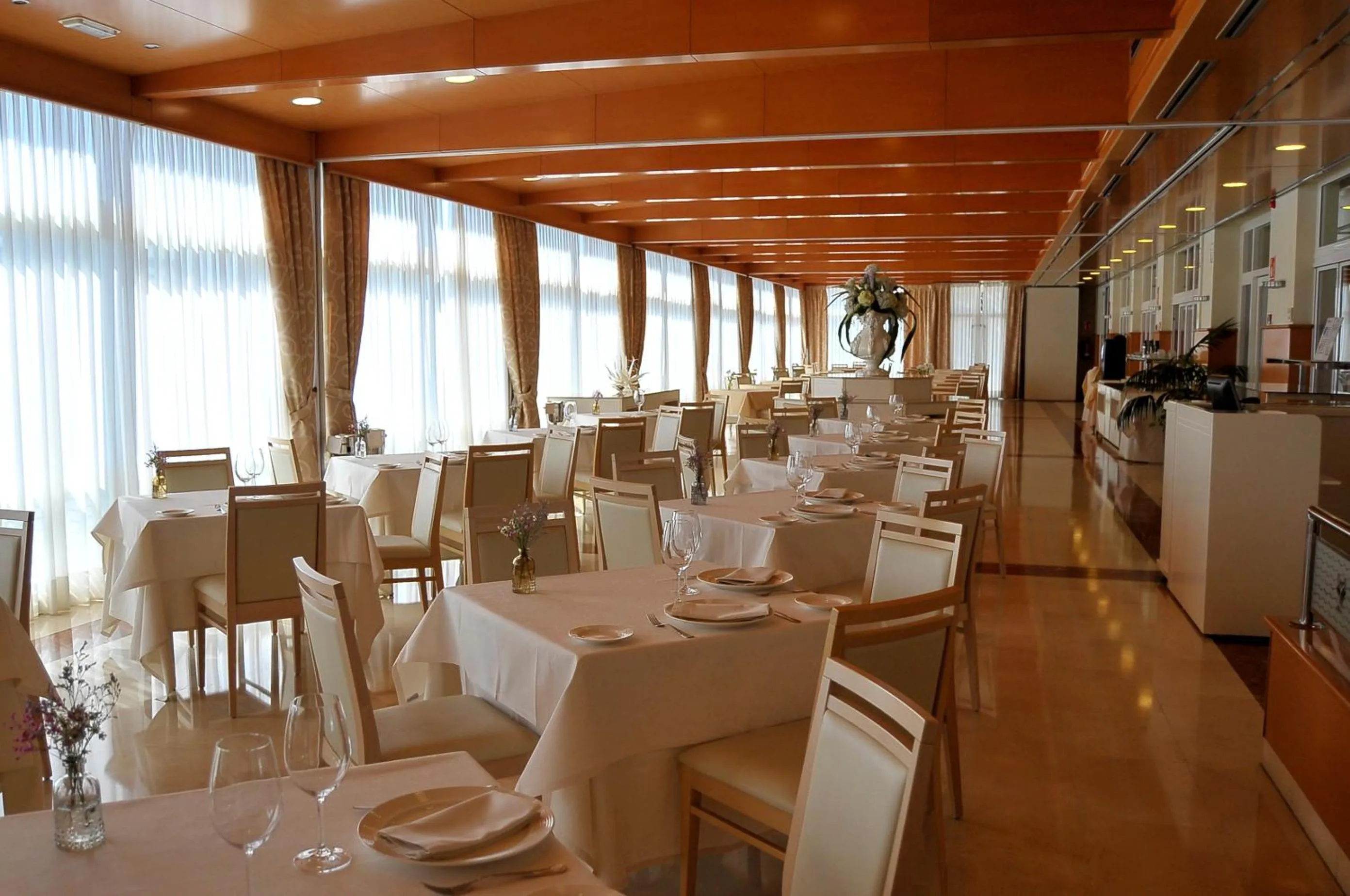 Restaurant/places to eat in Eurostars Louxo Talaso