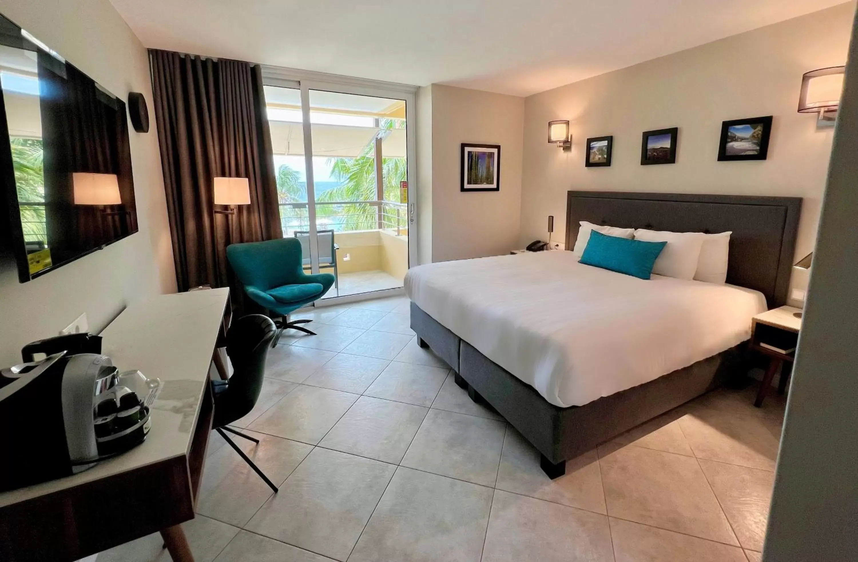 Standard Room - Octagon in Curacao Avila Beach Hotel Standard Room - Octagon in Curacao Avila Beach Hotel
