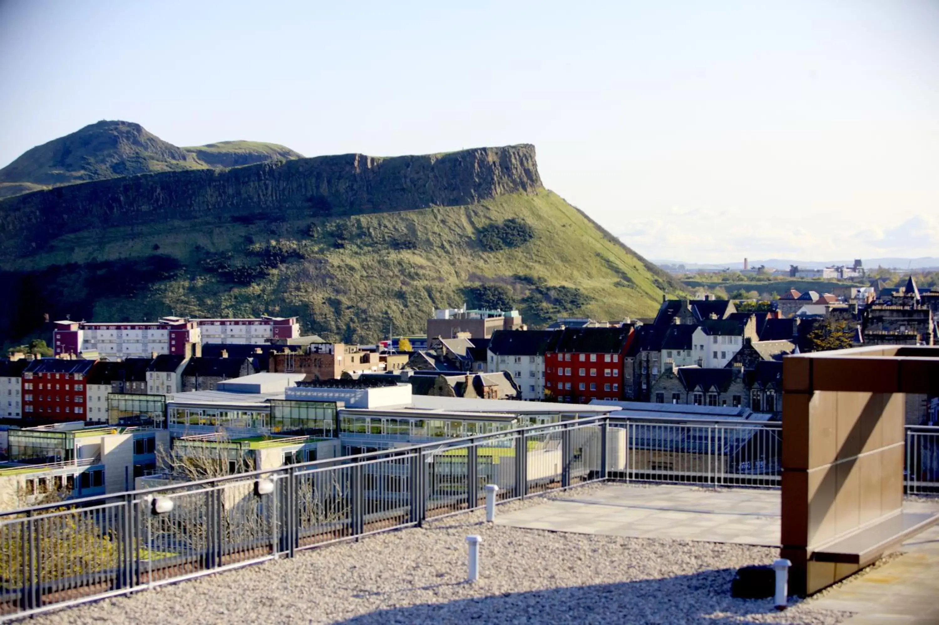 Balcony/Terrace, Mountain View in Princes Street Suites