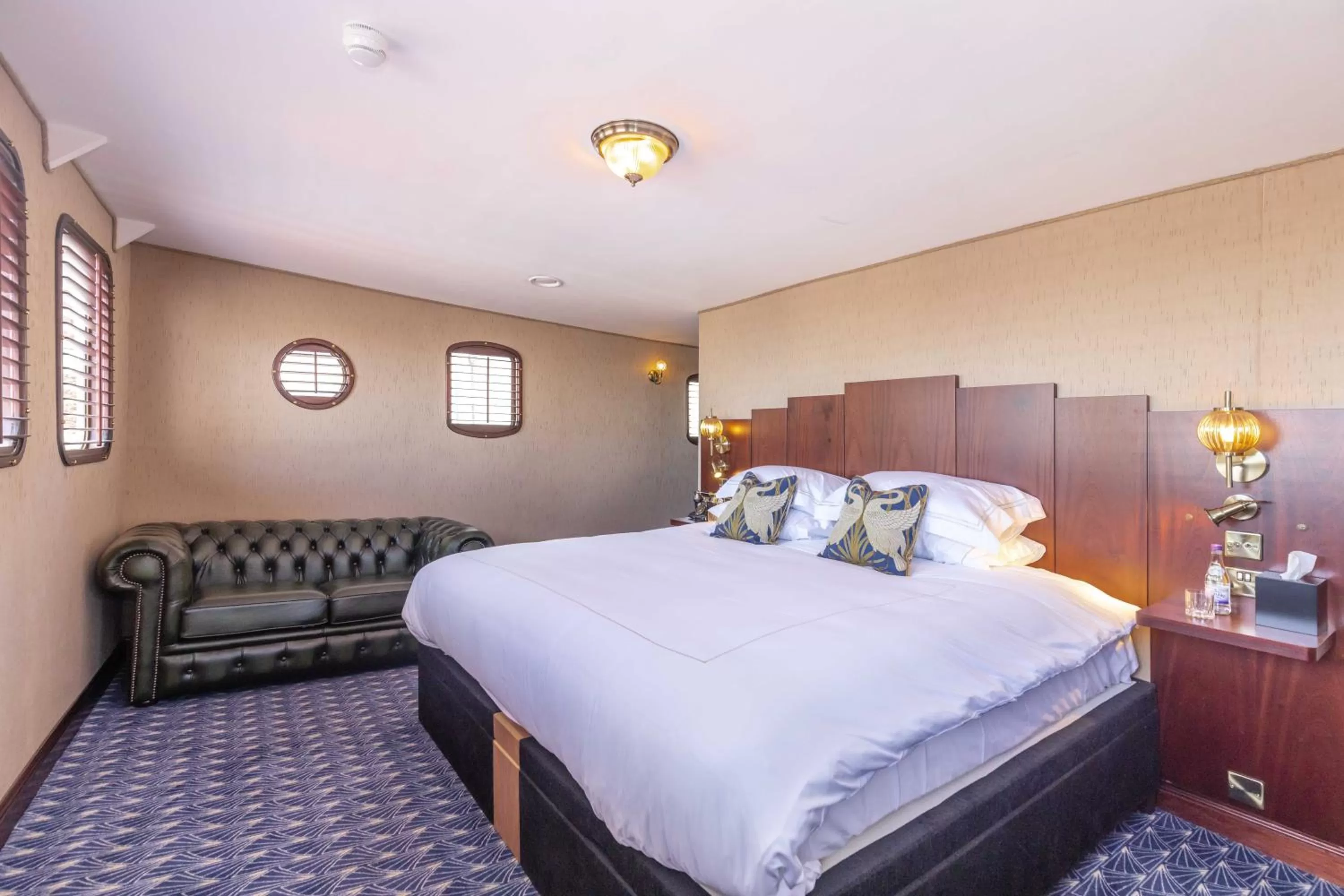 Bed in Ocean Mist Leith