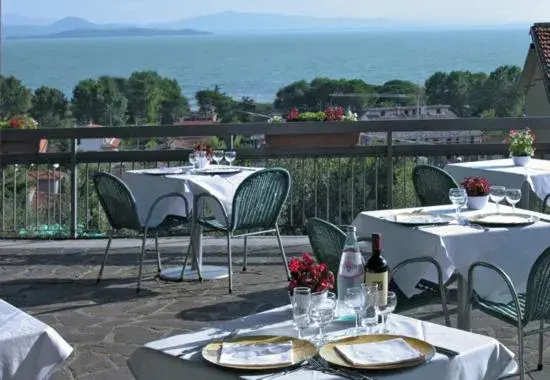 Restaurant/Places to Eat in Hotel Cavalieri