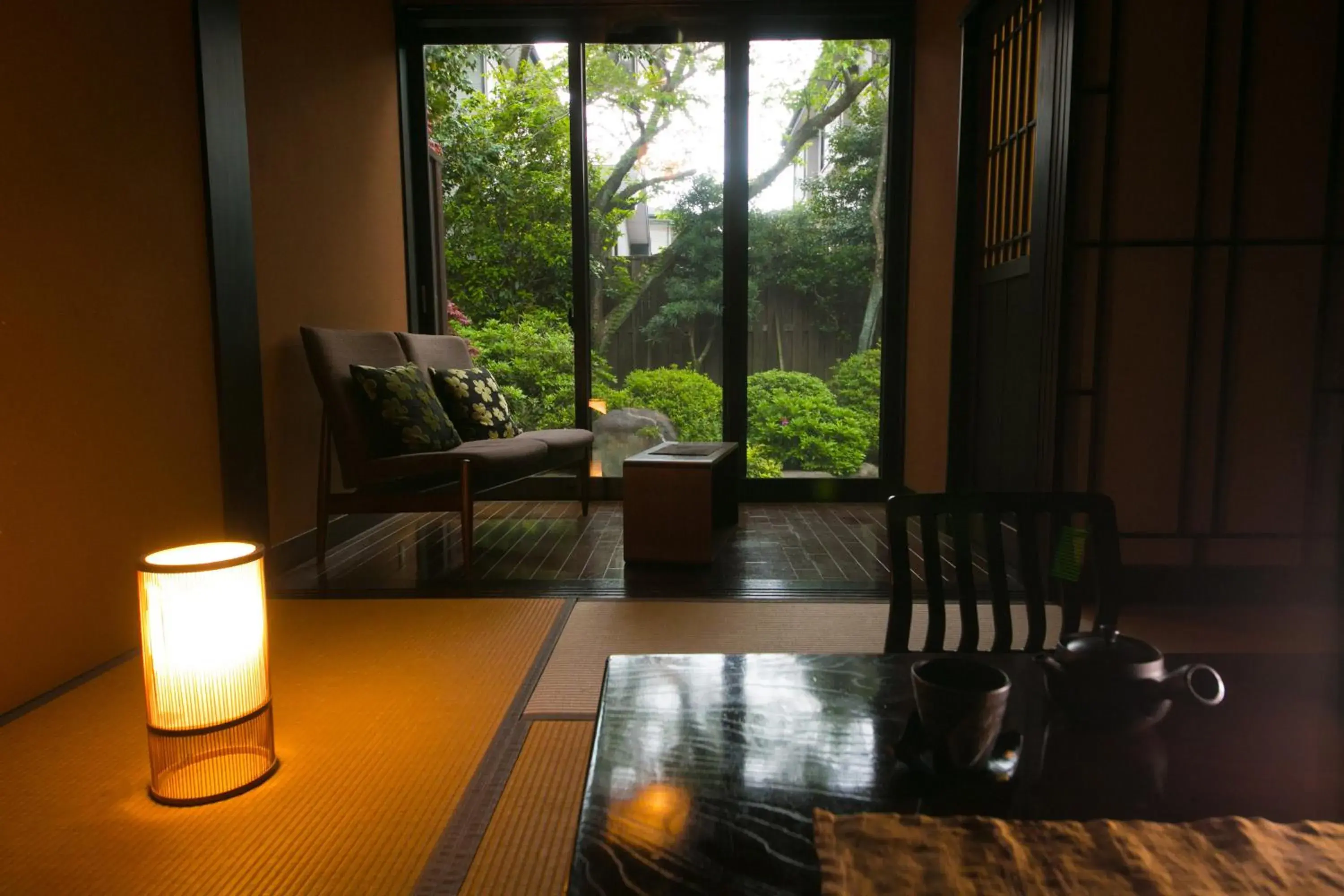 Photo of the whole room, Seating Area in Bettei Haruki