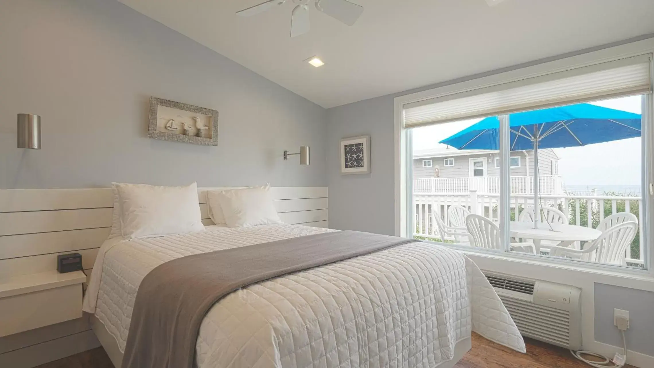 Bed in Sea Crest