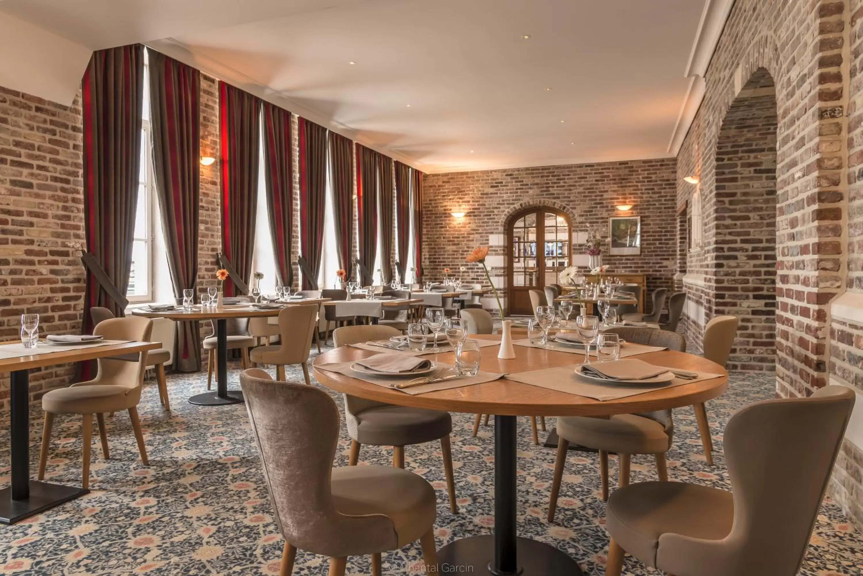 Restaurant/Places to Eat in Hôtel de L'univers