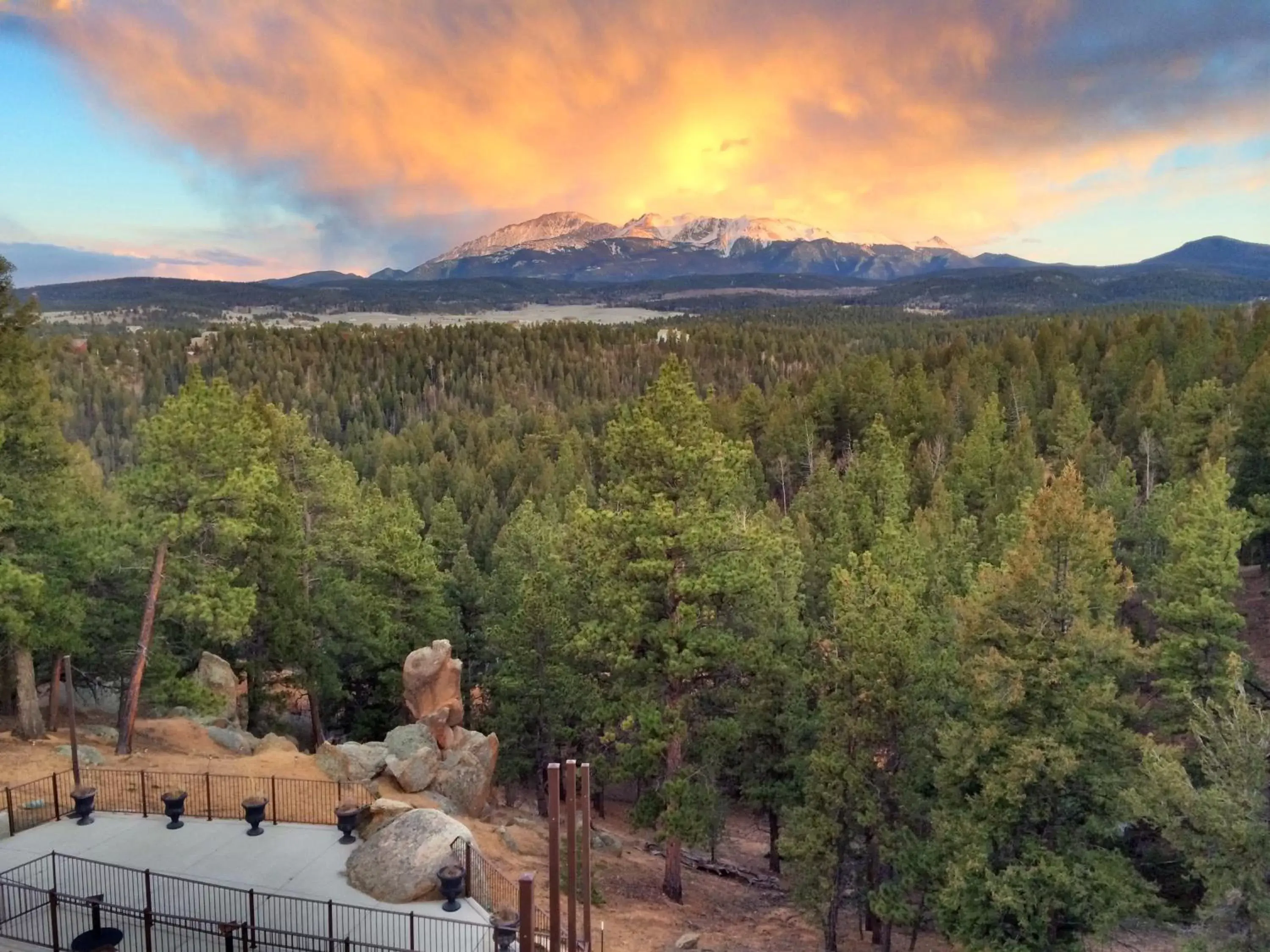 Nearby landmark in Pikes Peak Paradise Bed and Breakfast