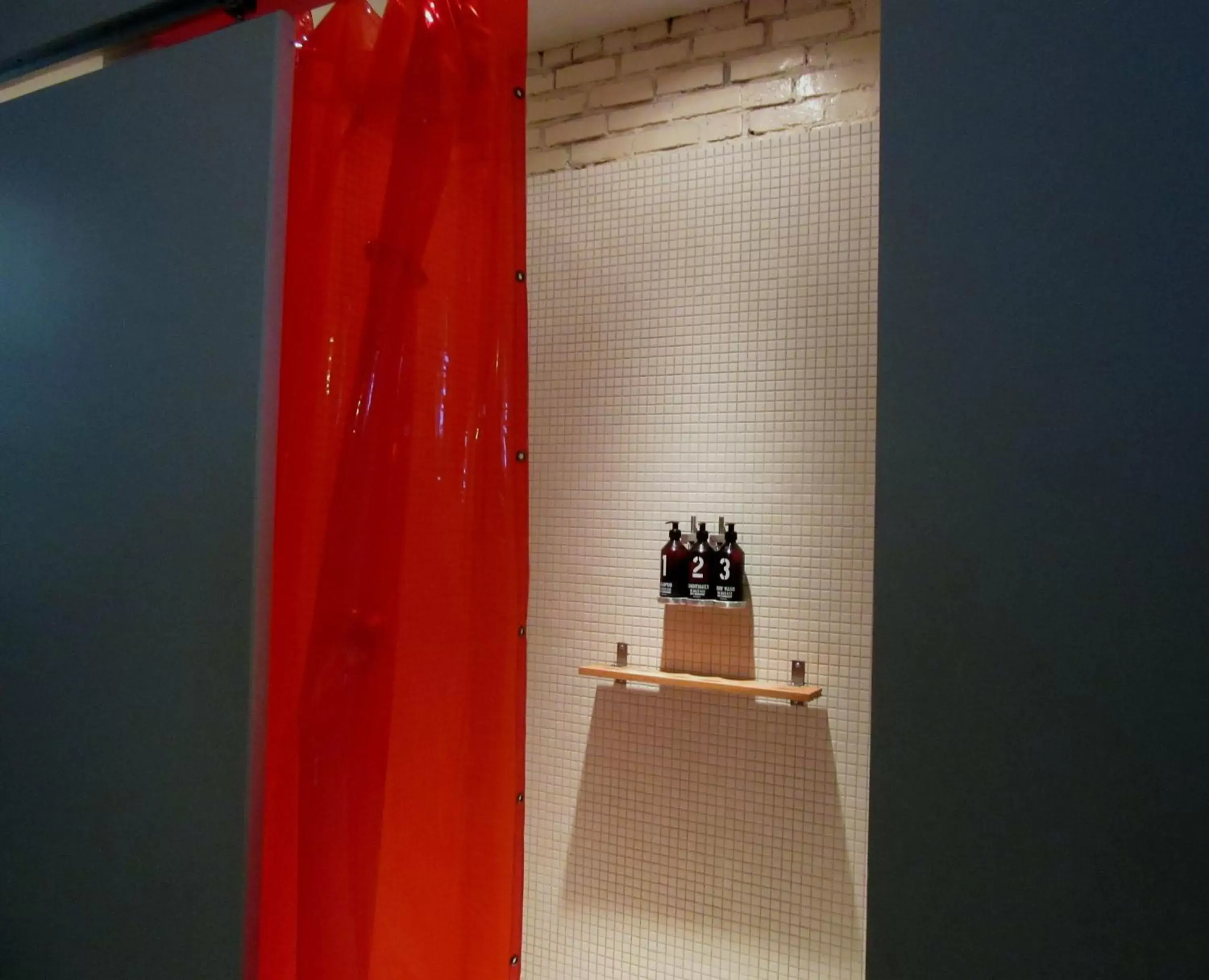 Shower, Drinks in Ace Hotel Seattle