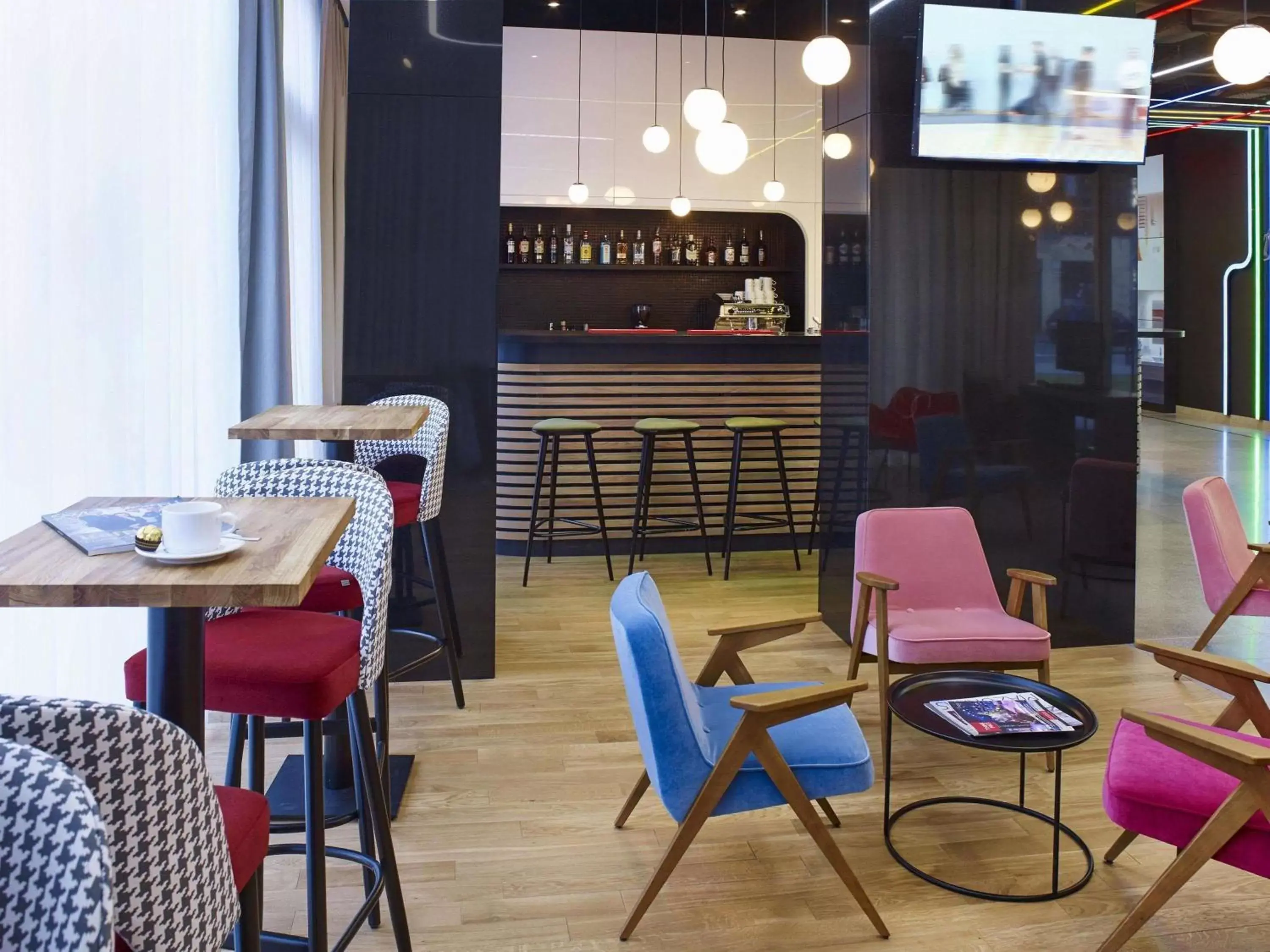 Lounge or bar, Restaurant/Places to Eat in ibis Styles Warszawa City