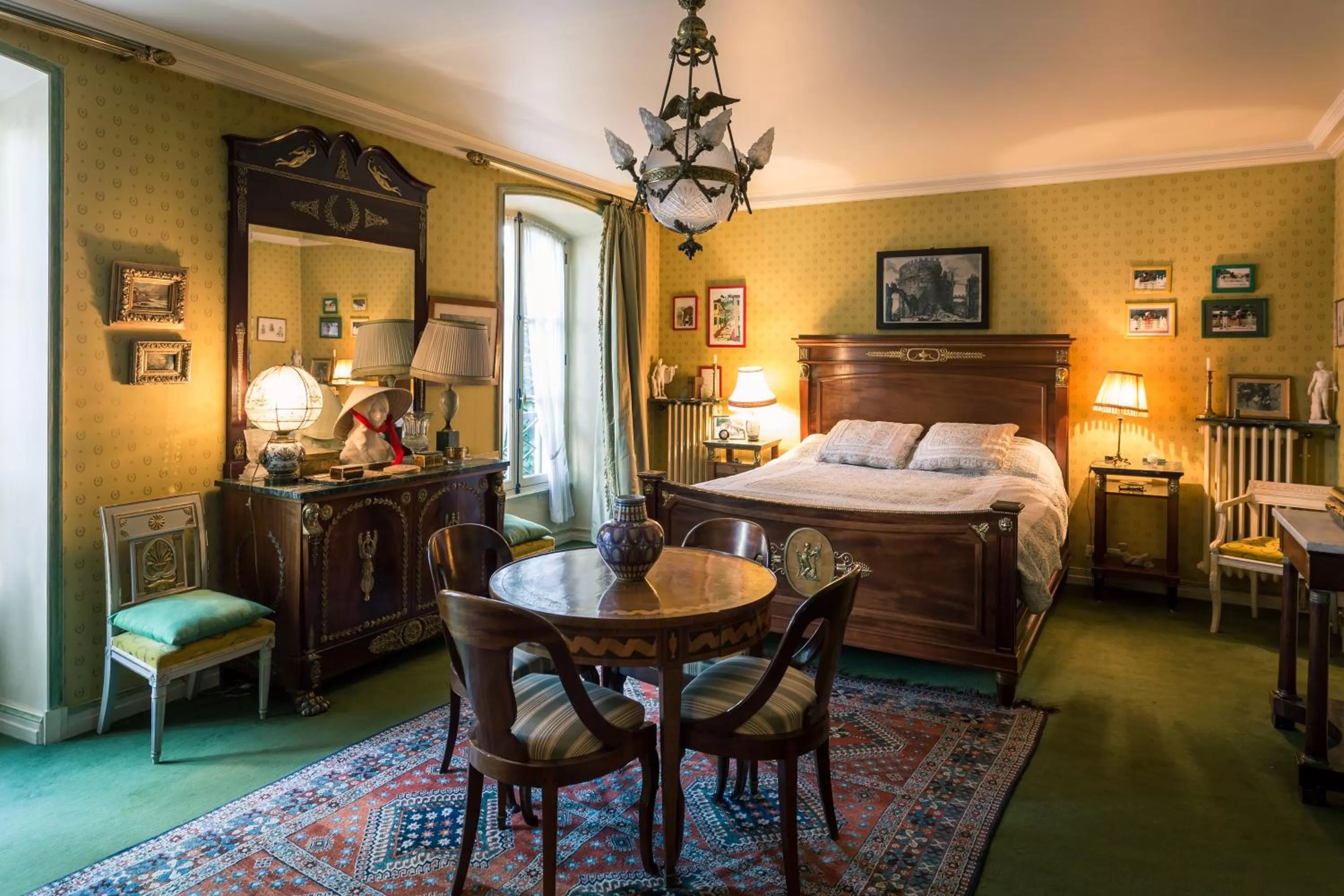 Bedroom, Bed in Le Kino Panorama