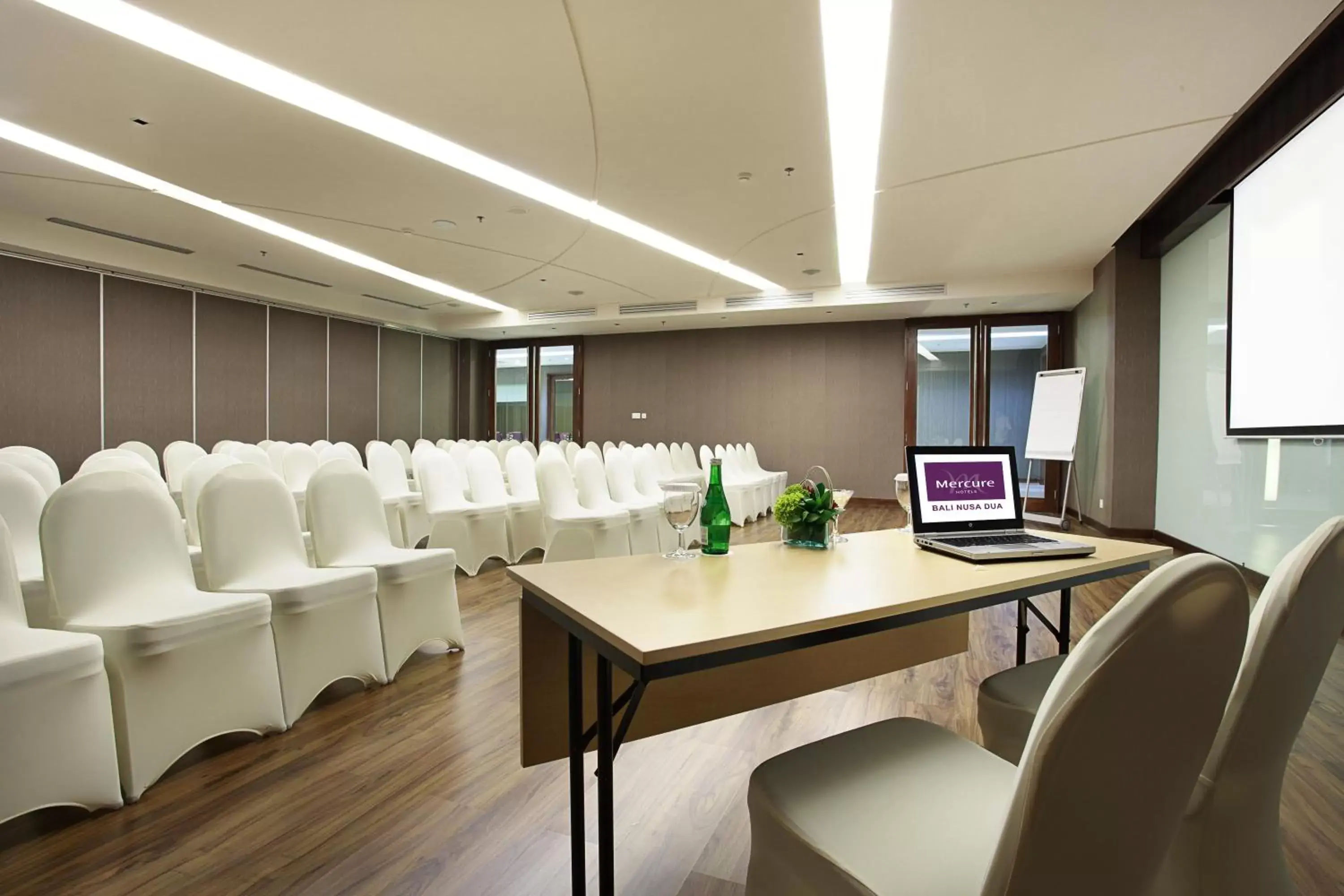 Business facilities in Mercure Bali Nusa Dua