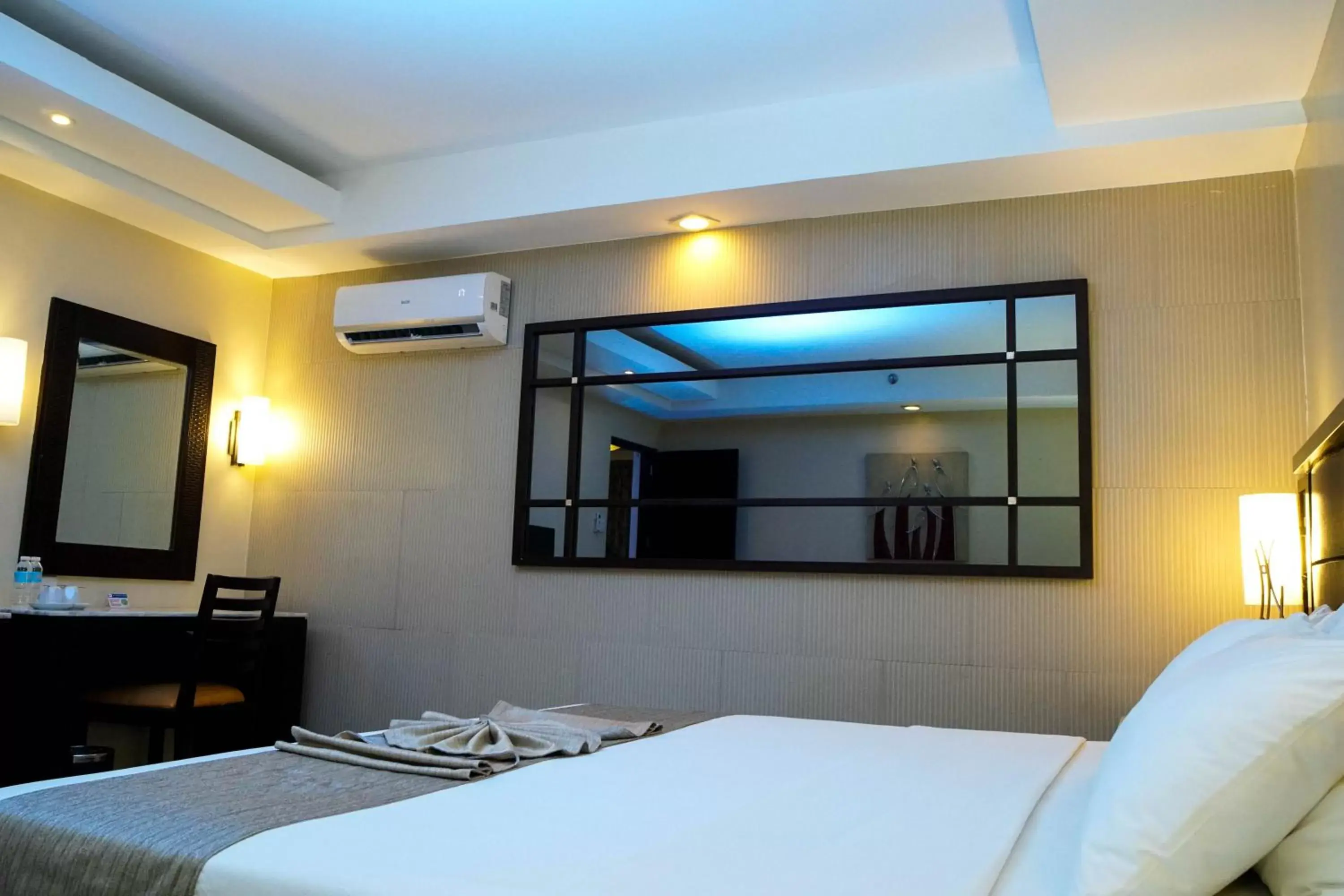 air conditioner, Bed in Coron Westown Resort