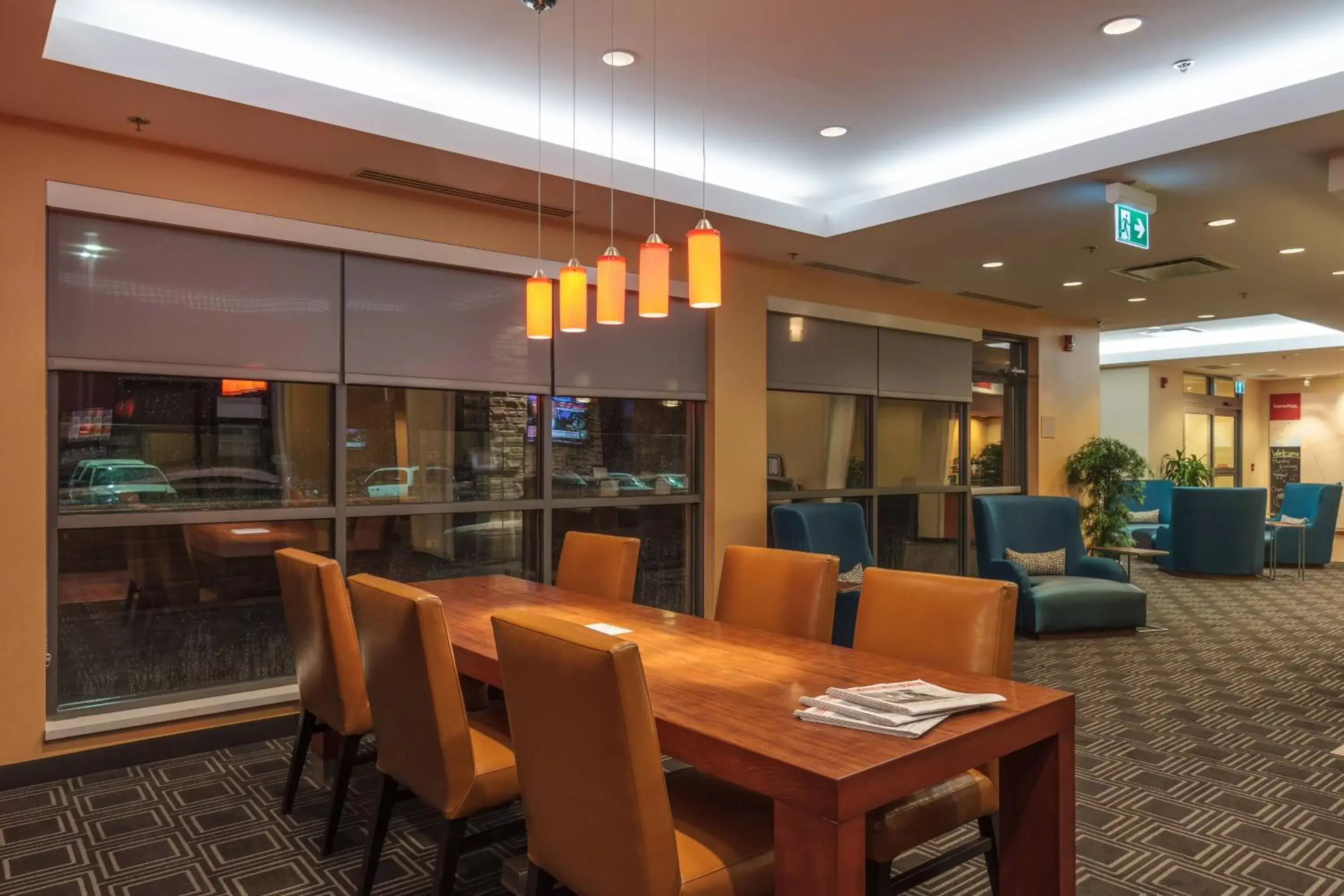 Restaurant/Places to Eat in TownePlace Suites by Marriott Belleville