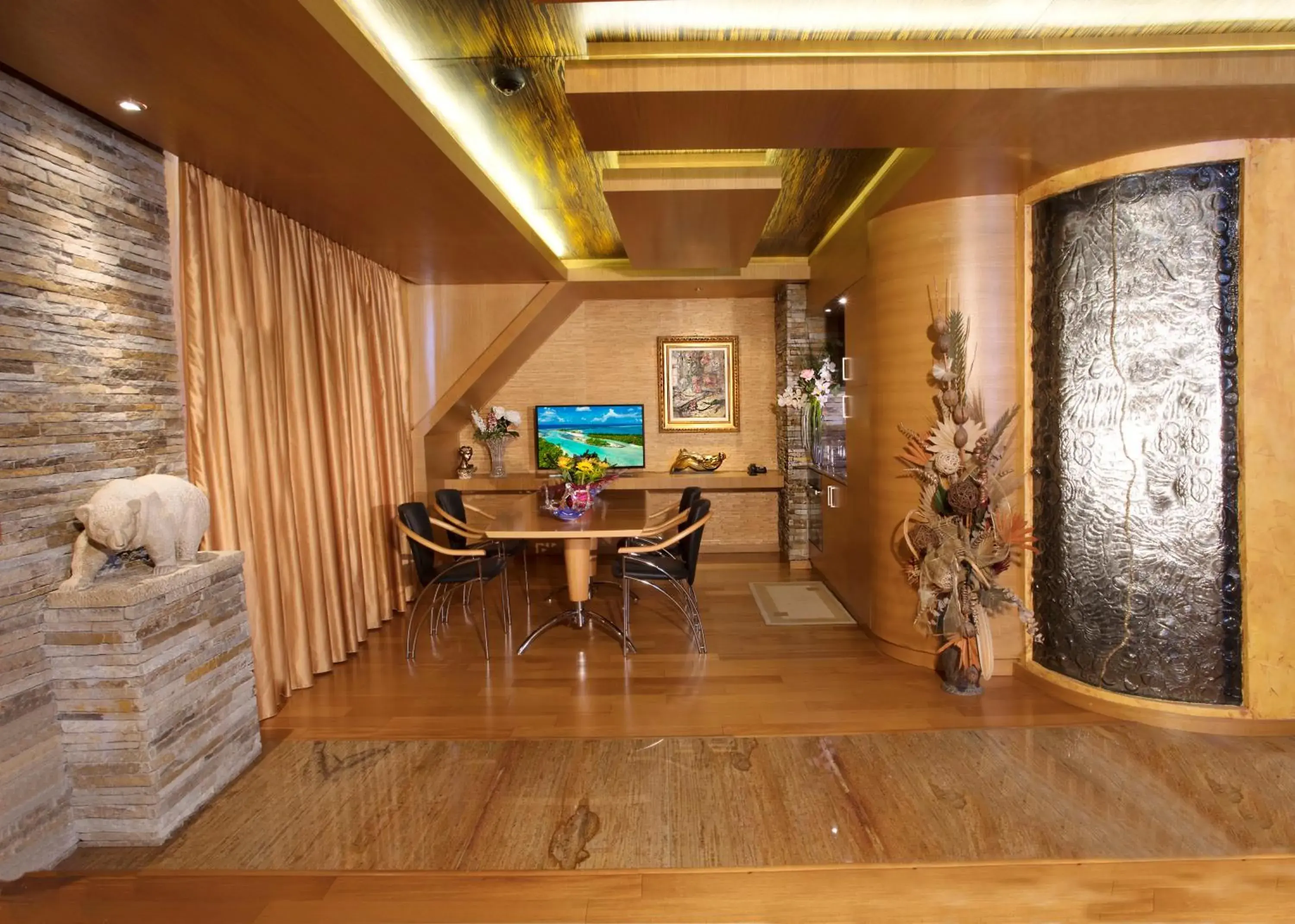 Presidential Suite in Hotel Anel Presidential Suite in Hotel Anel